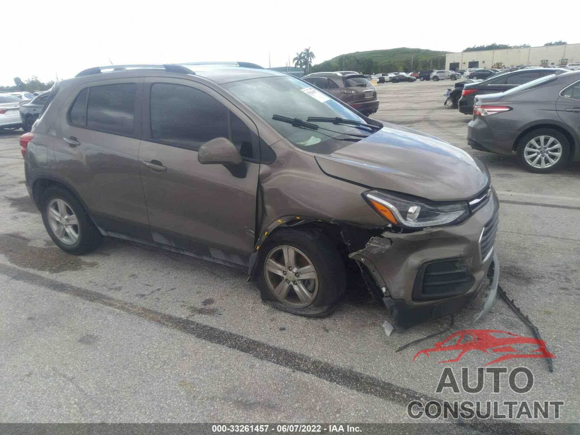 CHEVROLET TRAX 2021 - KL7CJLSB1MB359052