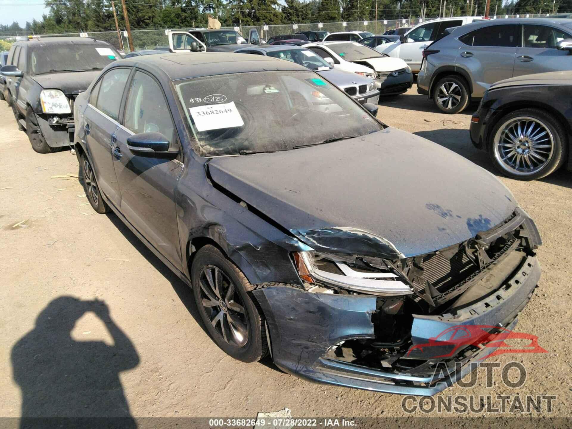 VOLKSWAGEN JETTA 2017 - 3VWDB7AJ2HM249269