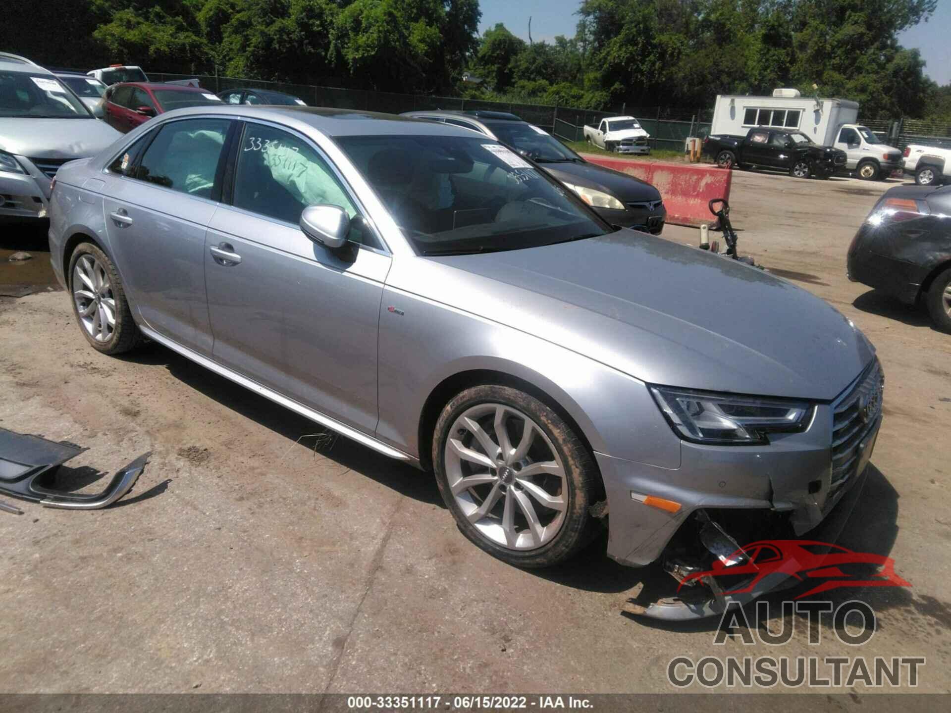 AUDI A4 2019 - WAUFNAF42KN016618