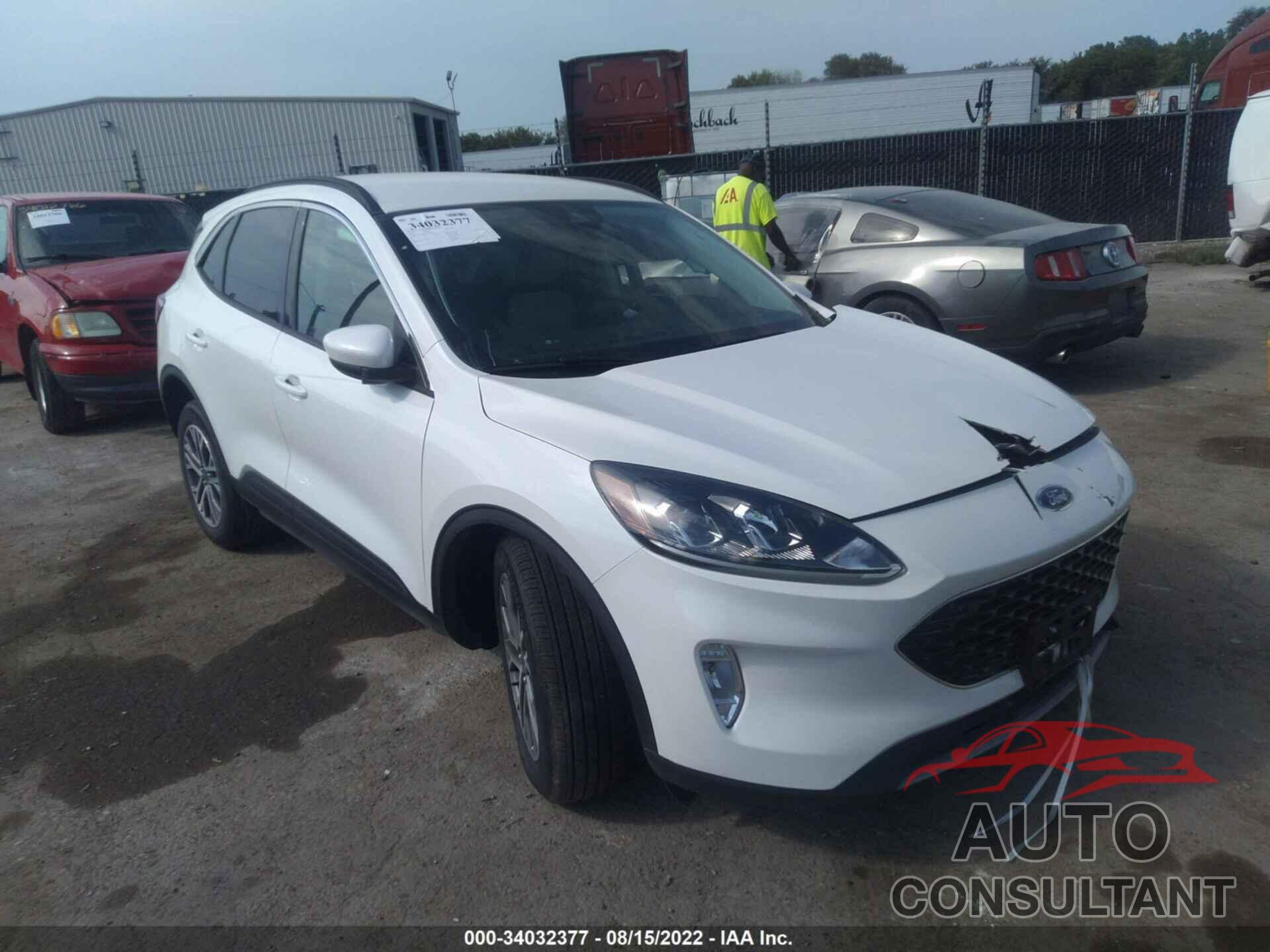 FORD ESCAPE 2021 - 1FMCU9H97MUA92923