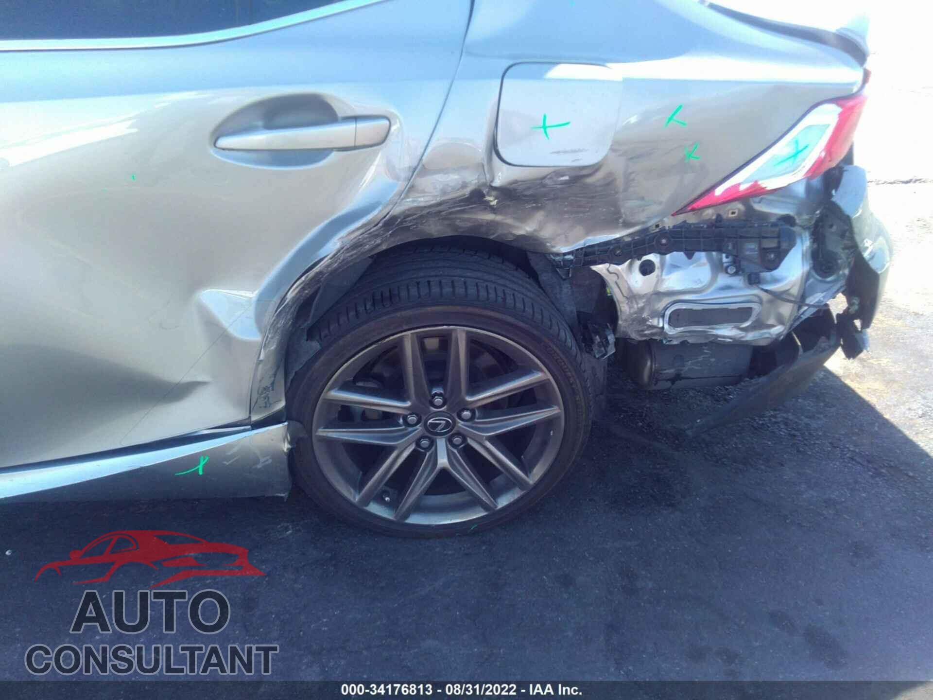 LEXUS IS 2017 - JTHBA1D22H5039452