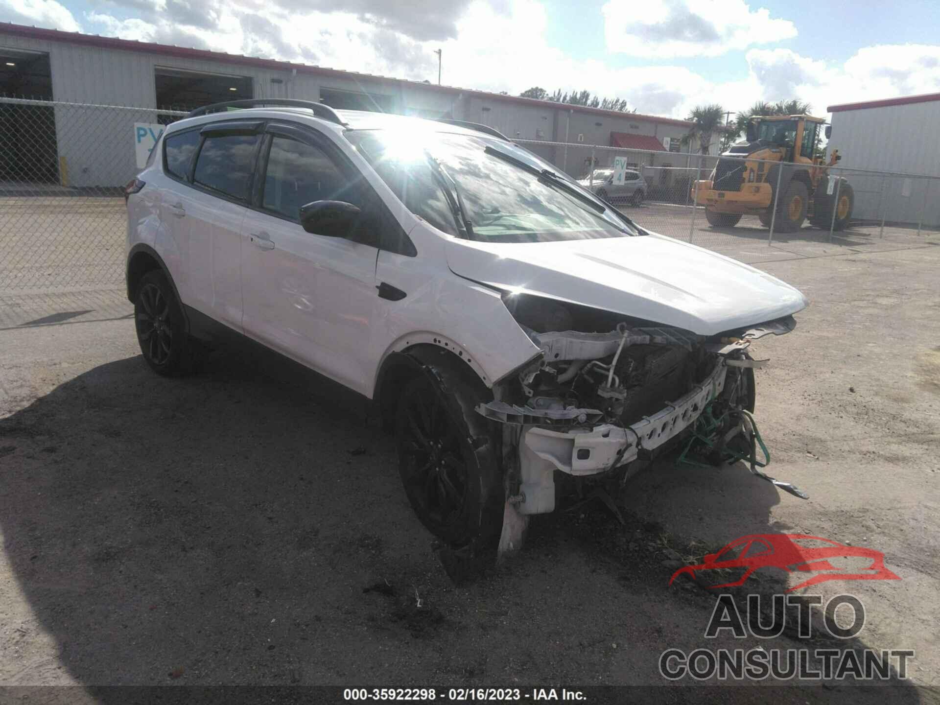 FORD ESCAPE 2019 - 1FMCU0GD3KUA07042