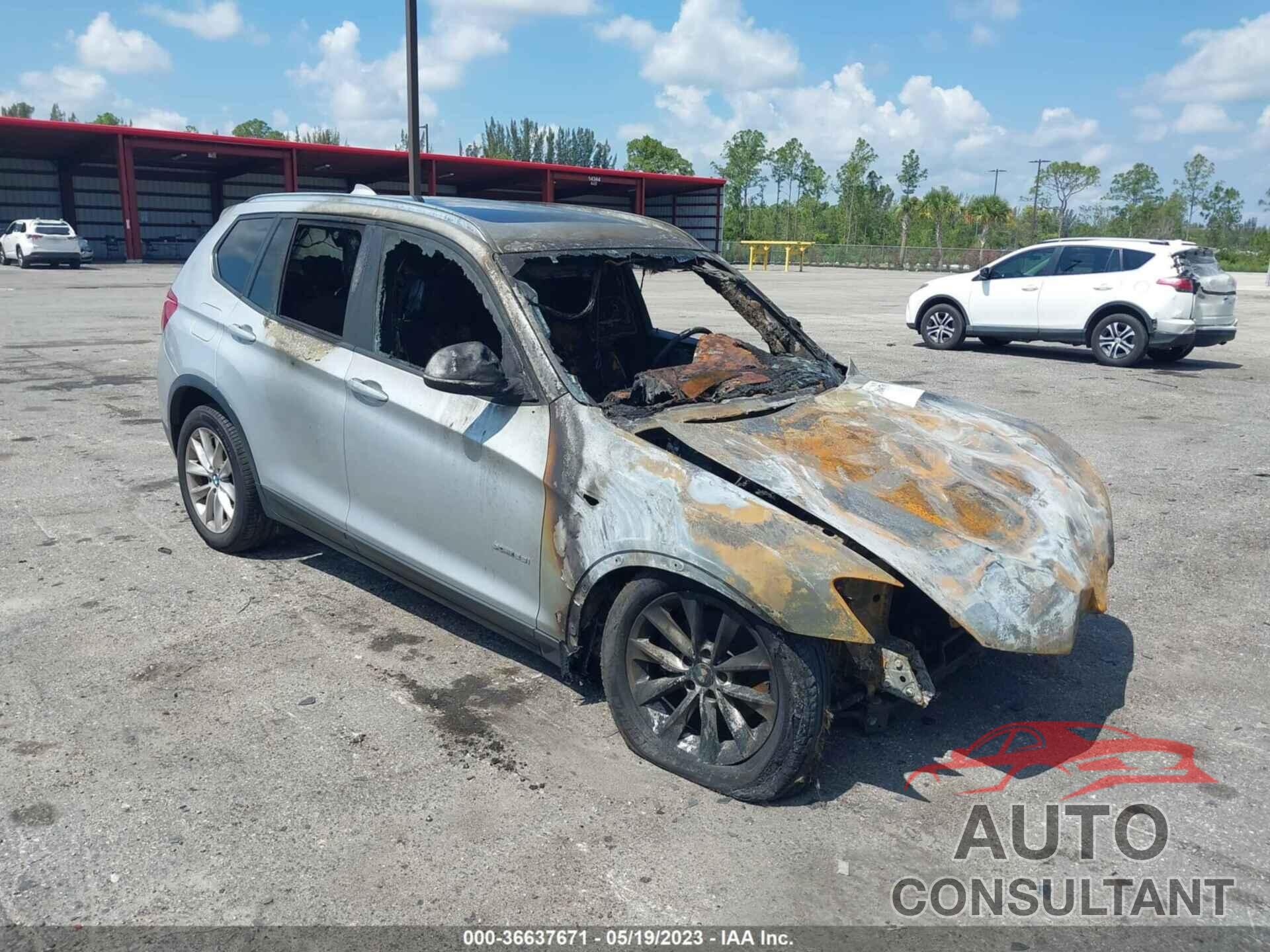 BMW X3 2015 - 5UXWX9C50F0D48005