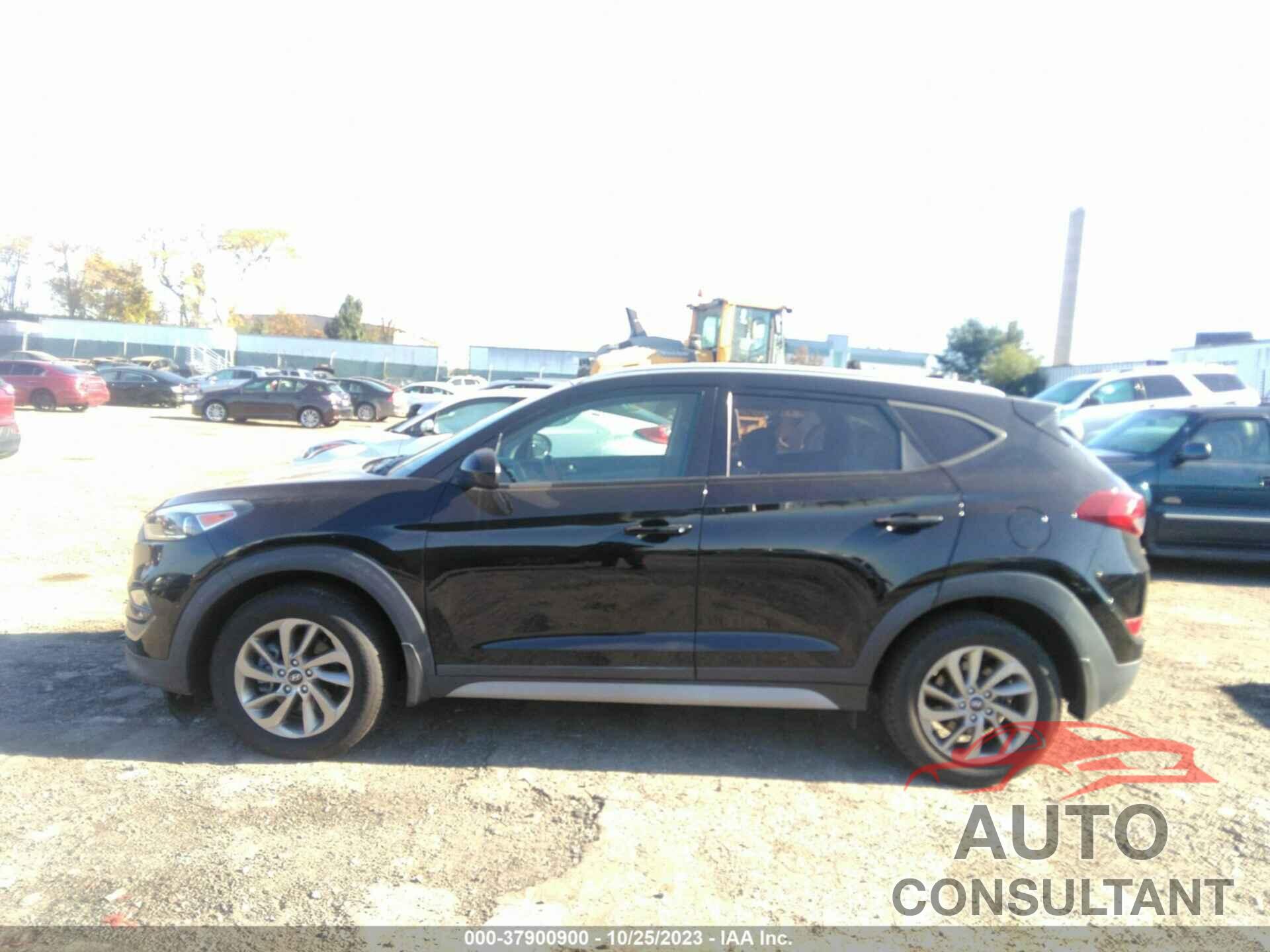 HYUNDAI TUCSON 2018 - KM8J33A42JU683386