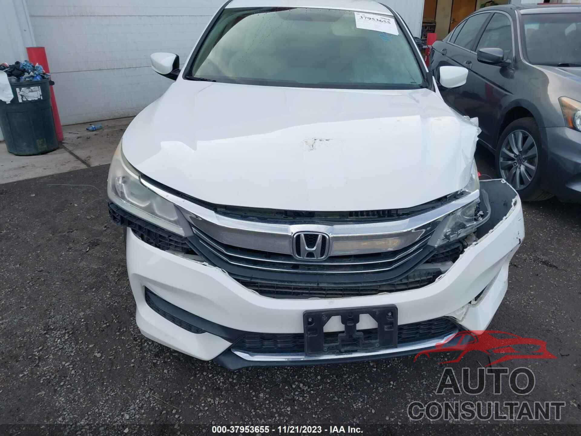 HONDA ACCORD SEDAN 2016 - 1HGCR2F33GA008745