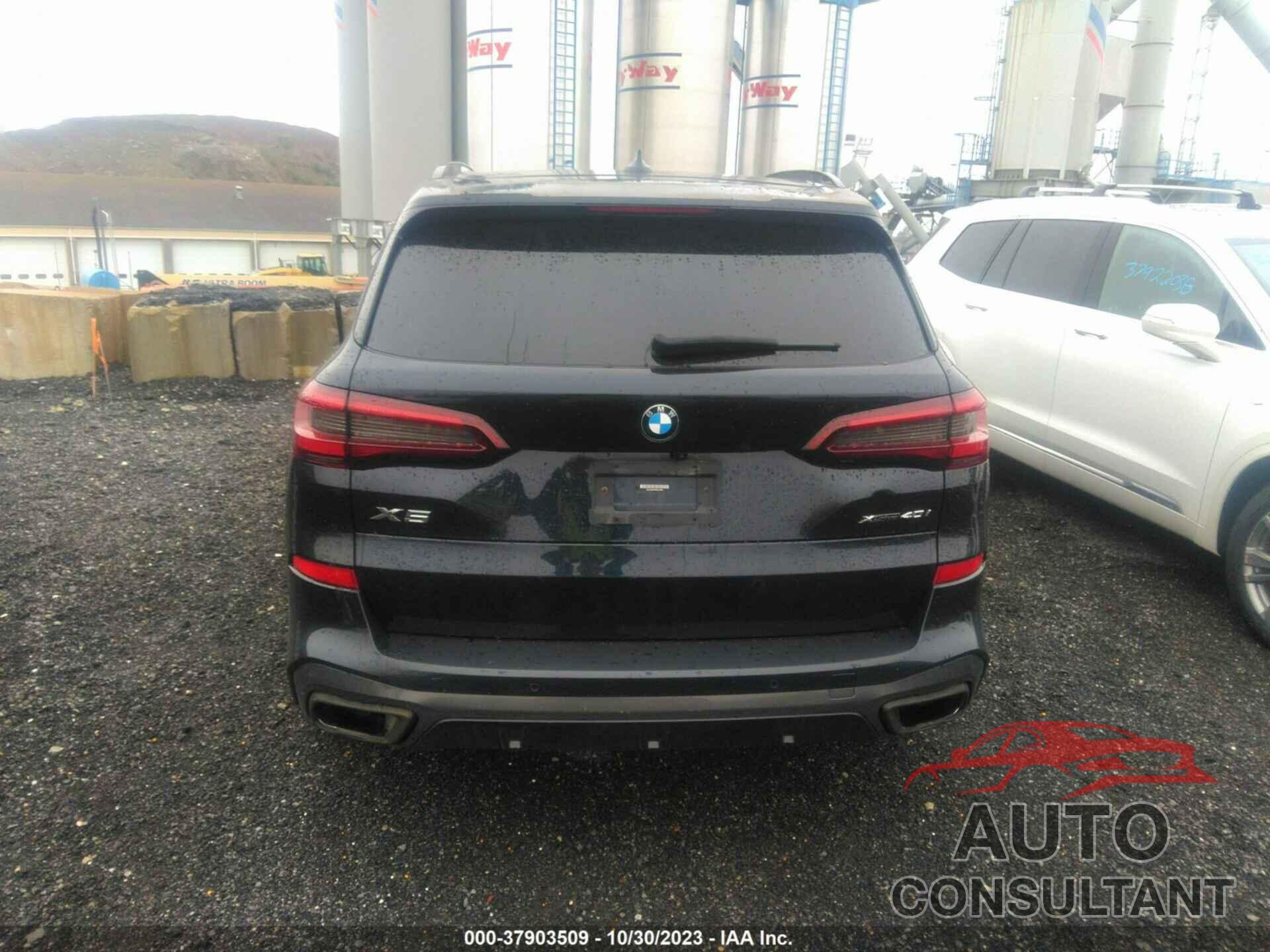 BMW X5 2021 - 5UXCR6C00M9F38864