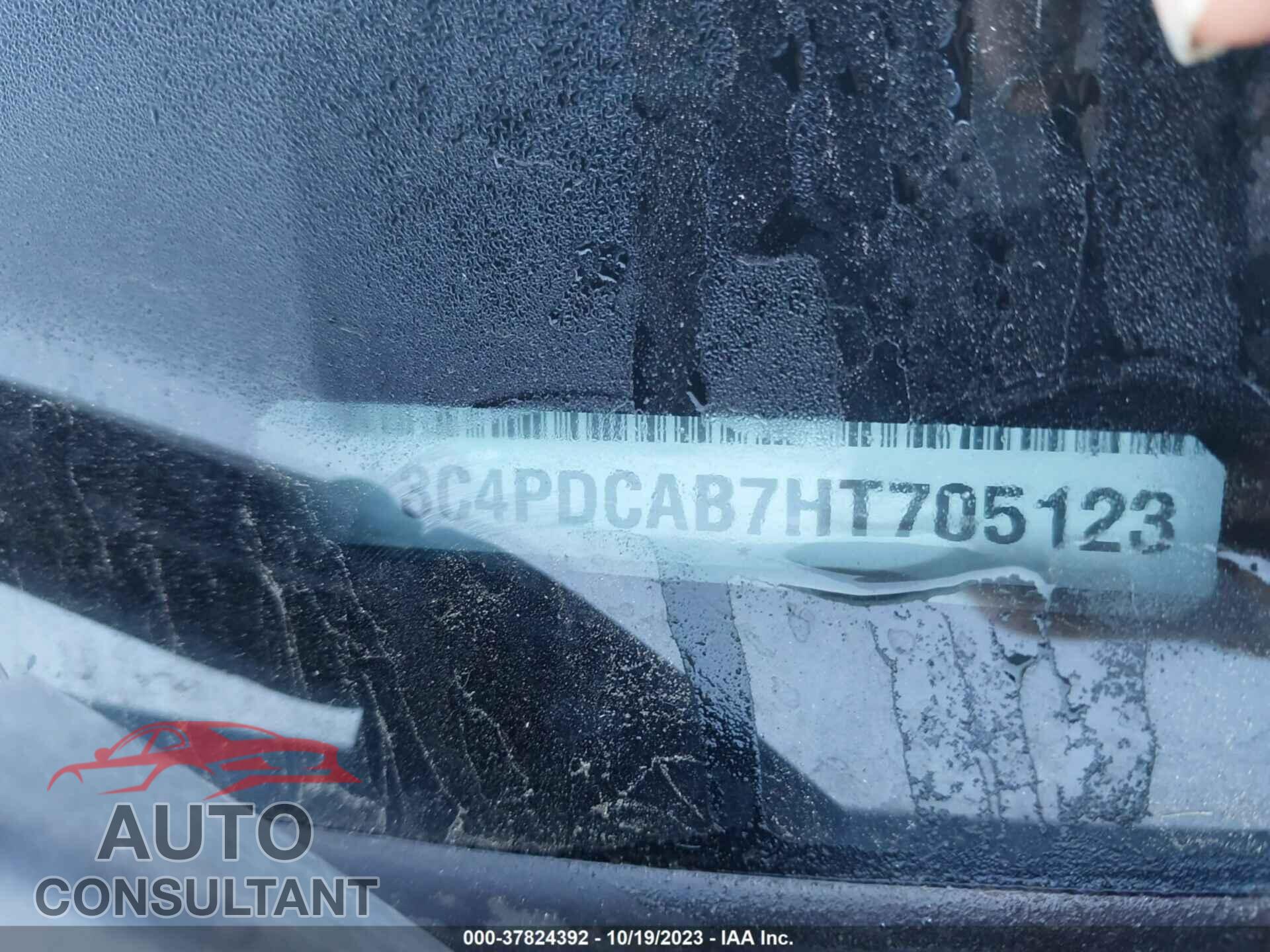 DODGE JOURNEY 2017 - 3C4PDCAB7HT705123