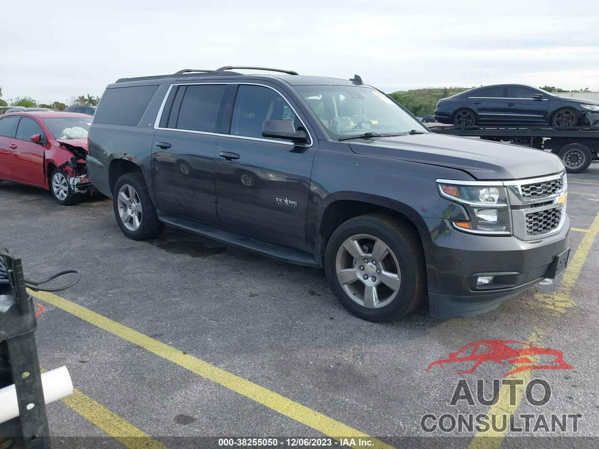 CHEVROLET SUBURBAN 2017 - 1GNSCHKC3HR333054