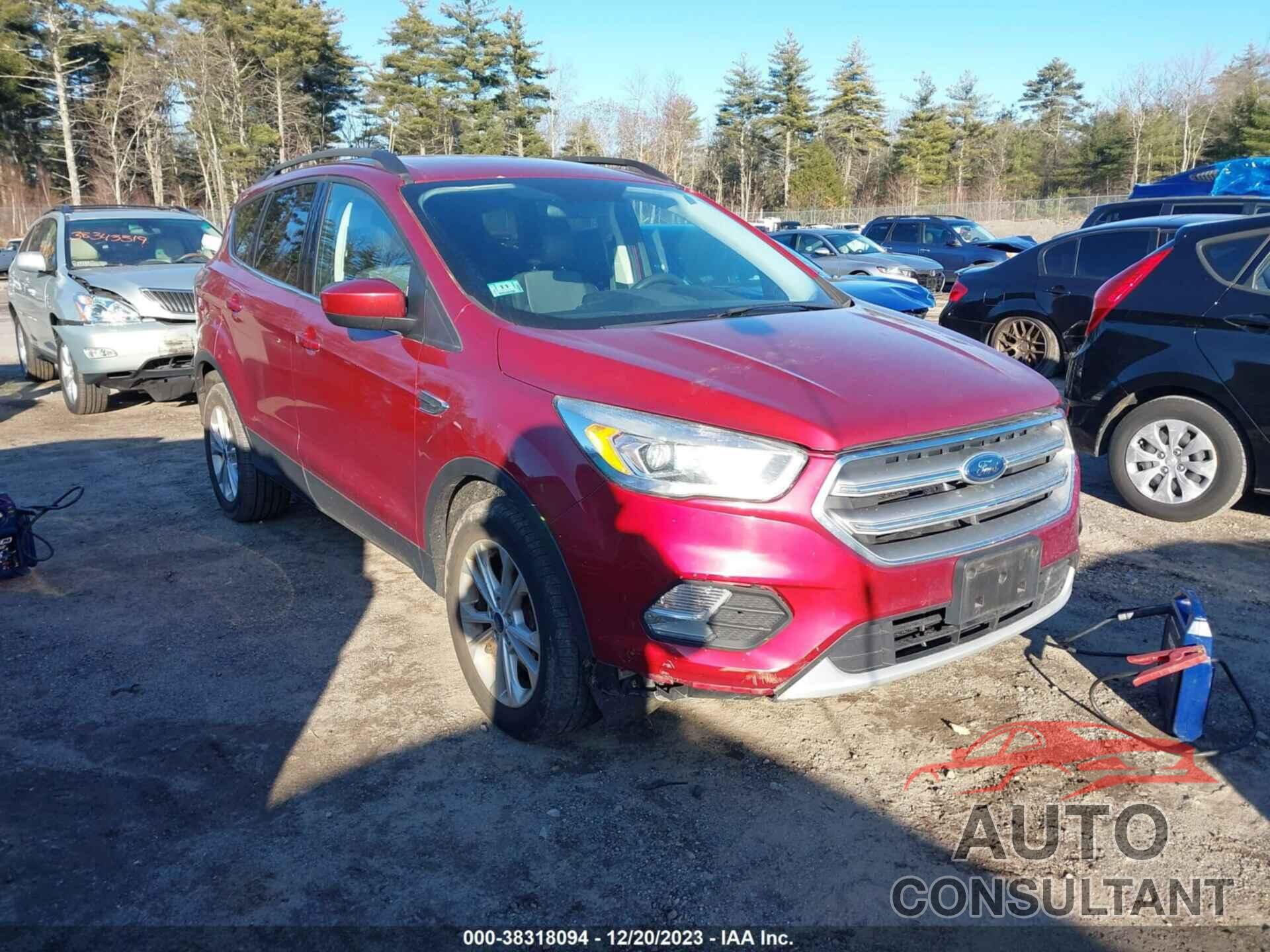 FORD ESCAPE 2017 - 1FMCU9GD0HUA23907