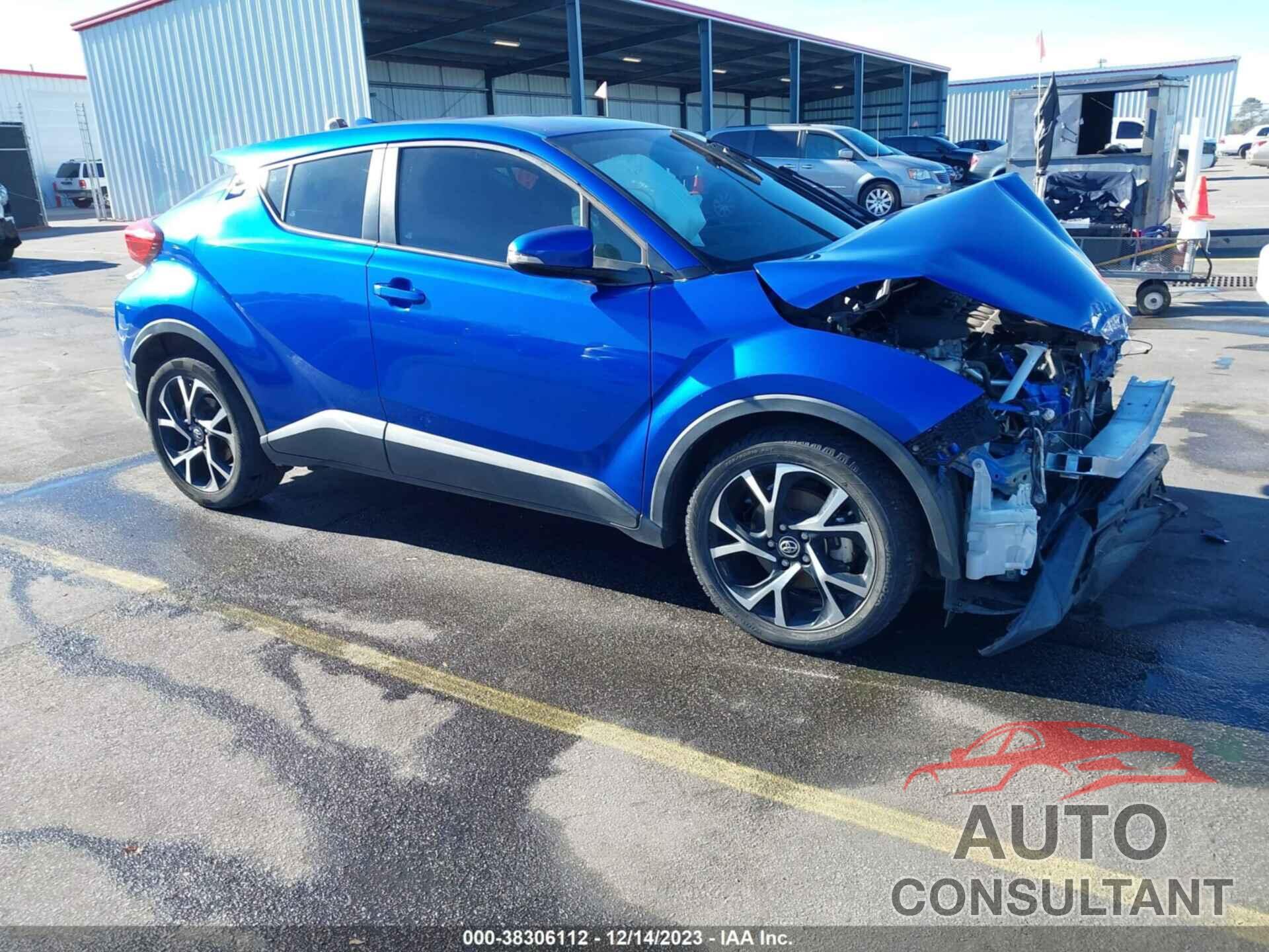 TOYOTA C-HR 2018 - NMTKHMBX7JR046490