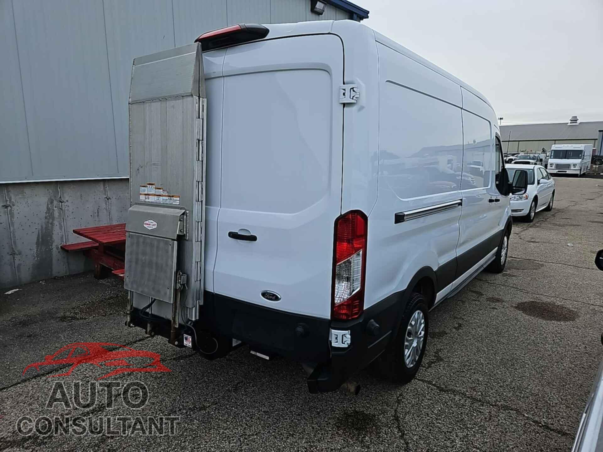 FORD TRANSIT 2021 - 1FTBR1C87MKA51317