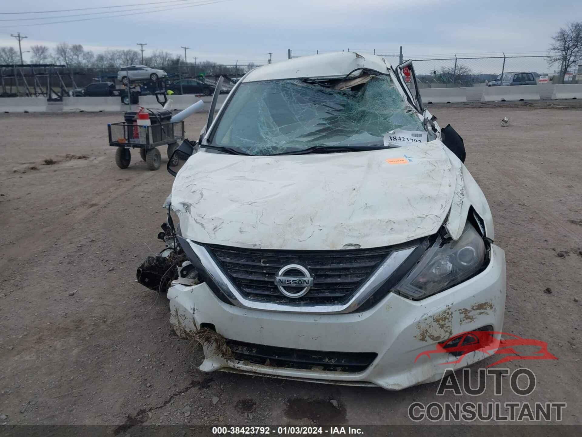 NISSAN ALTIMA 2018 - 1N4AL3AP4JC154015