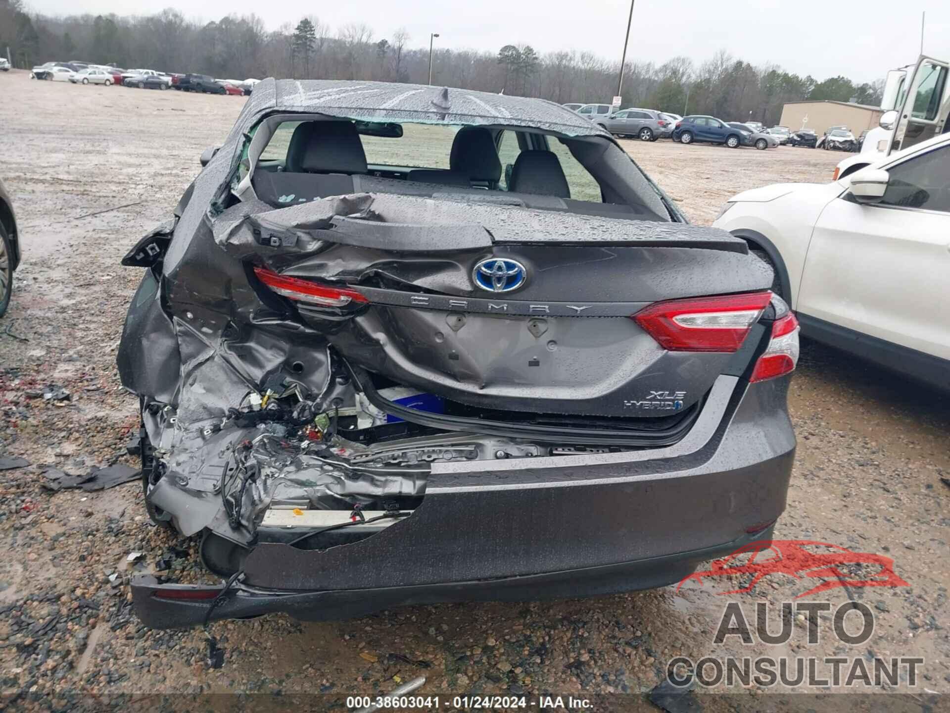 TOYOTA CAMRY HYBRID 2018 - 4T1B21HK4JU506287