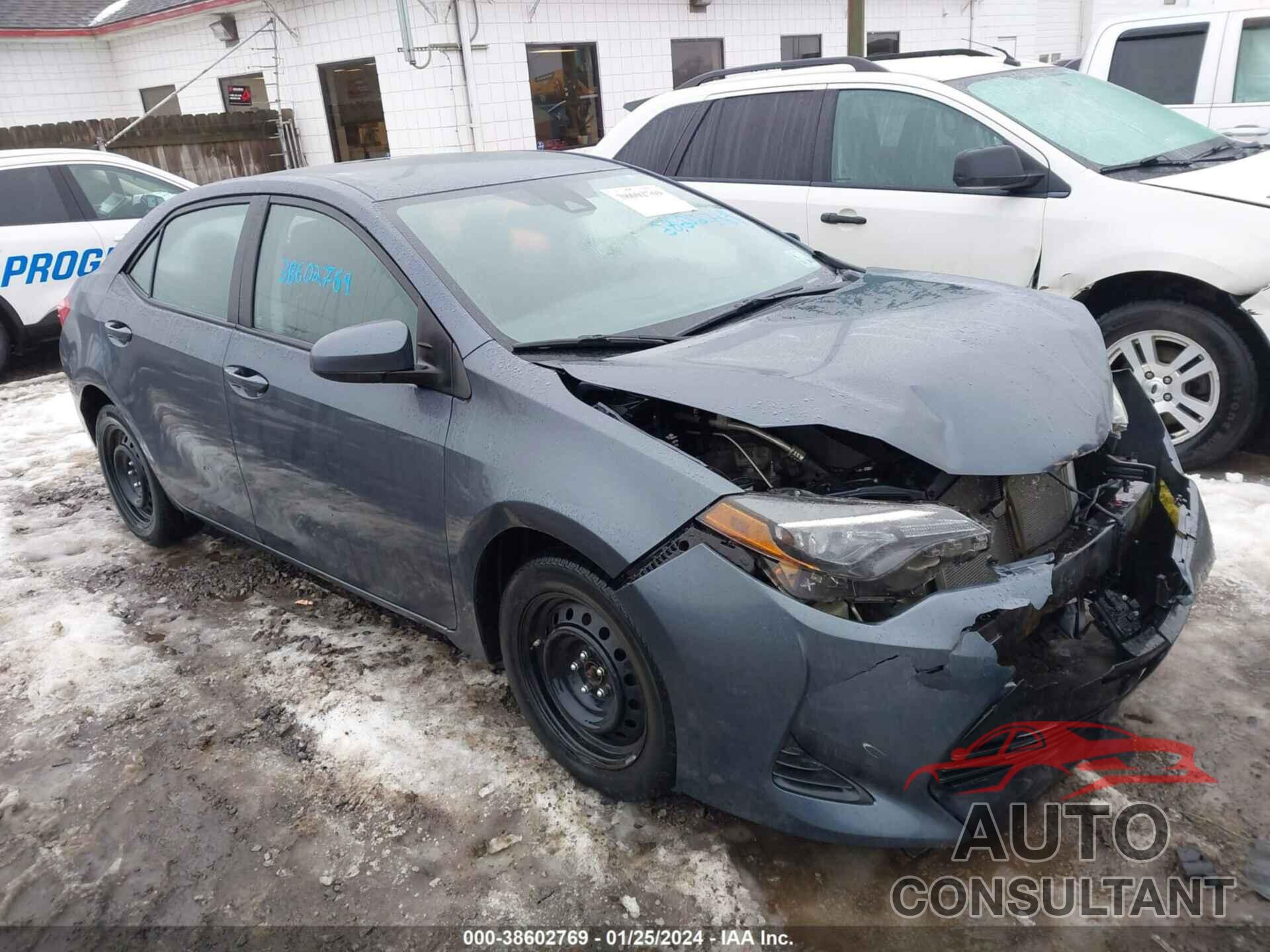 TOYOTA COROLLA 2017 - 5YFBURHE4HP585555