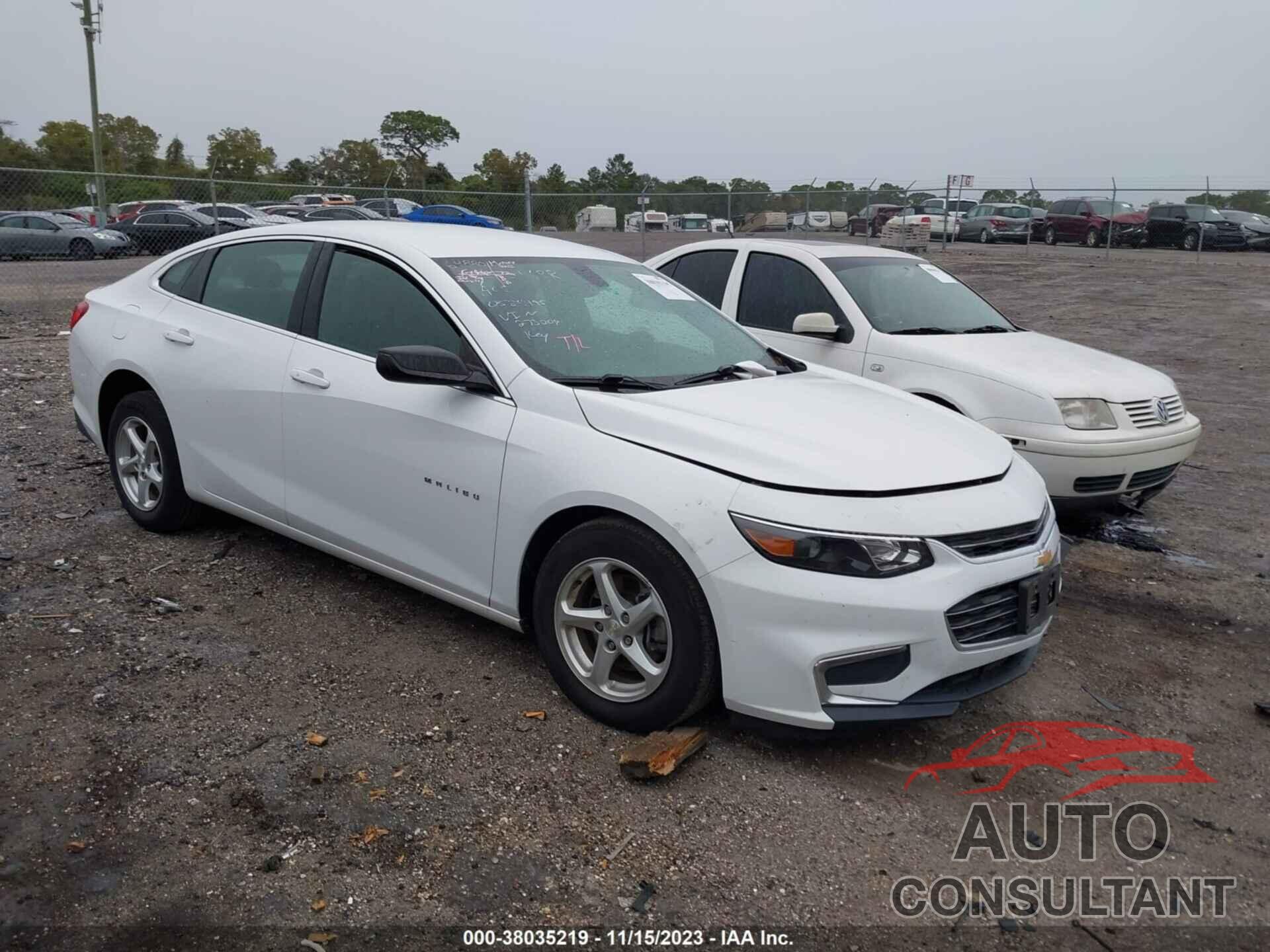 CHEVROLET MALIBU 2018 - 1G1ZB5ST1JF273008
