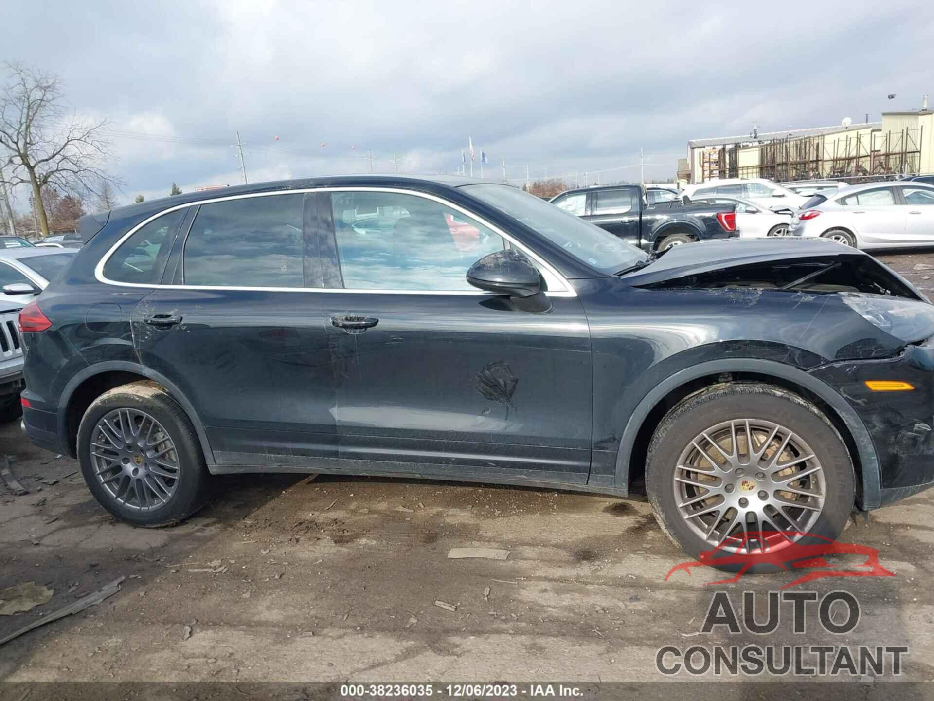 PORSCHE CAYENNE 2016 - WP1AB2A24GLA96989