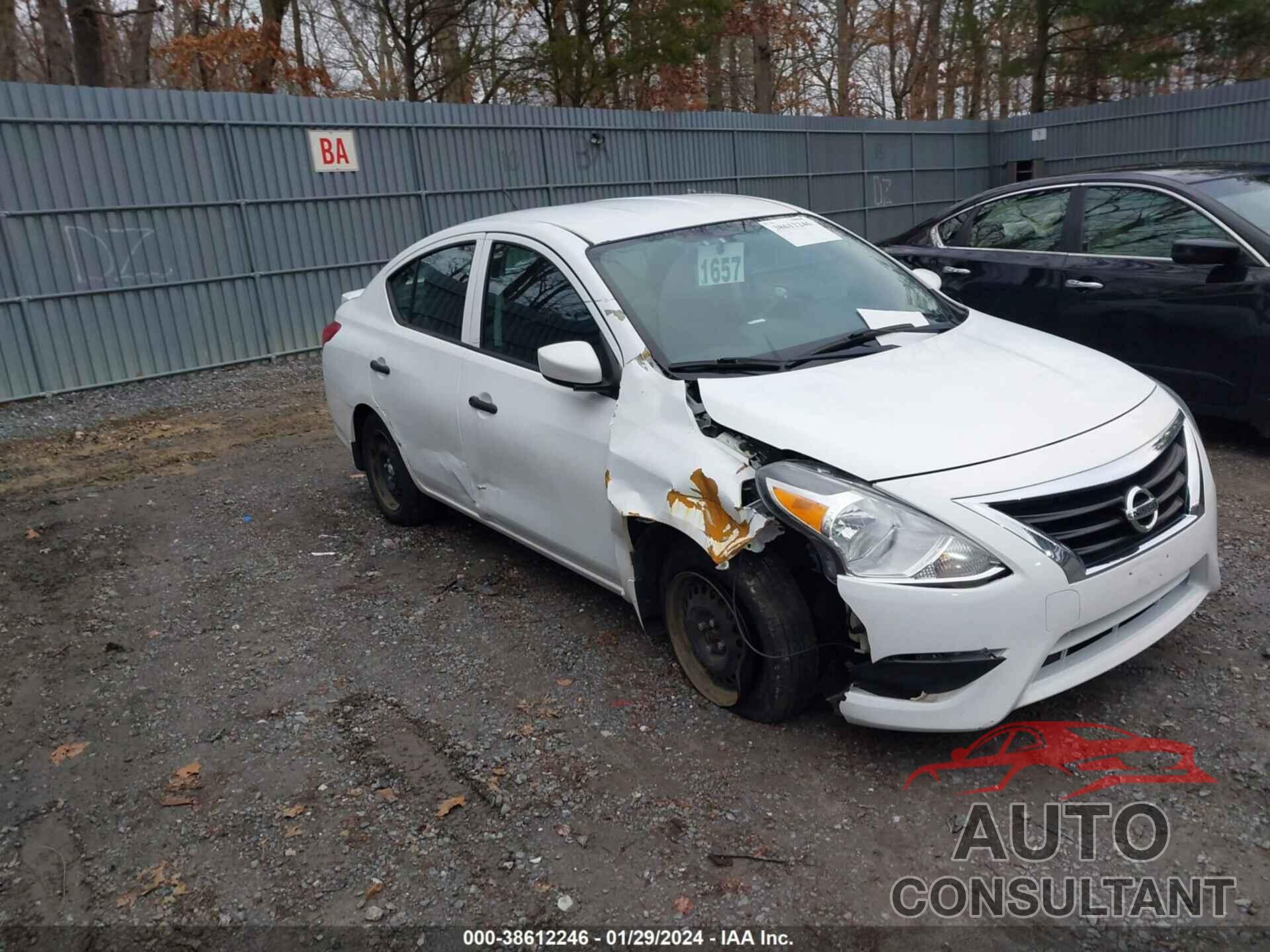 NISSAN VERSA 2018 - 3N1CN7AP9JL839297