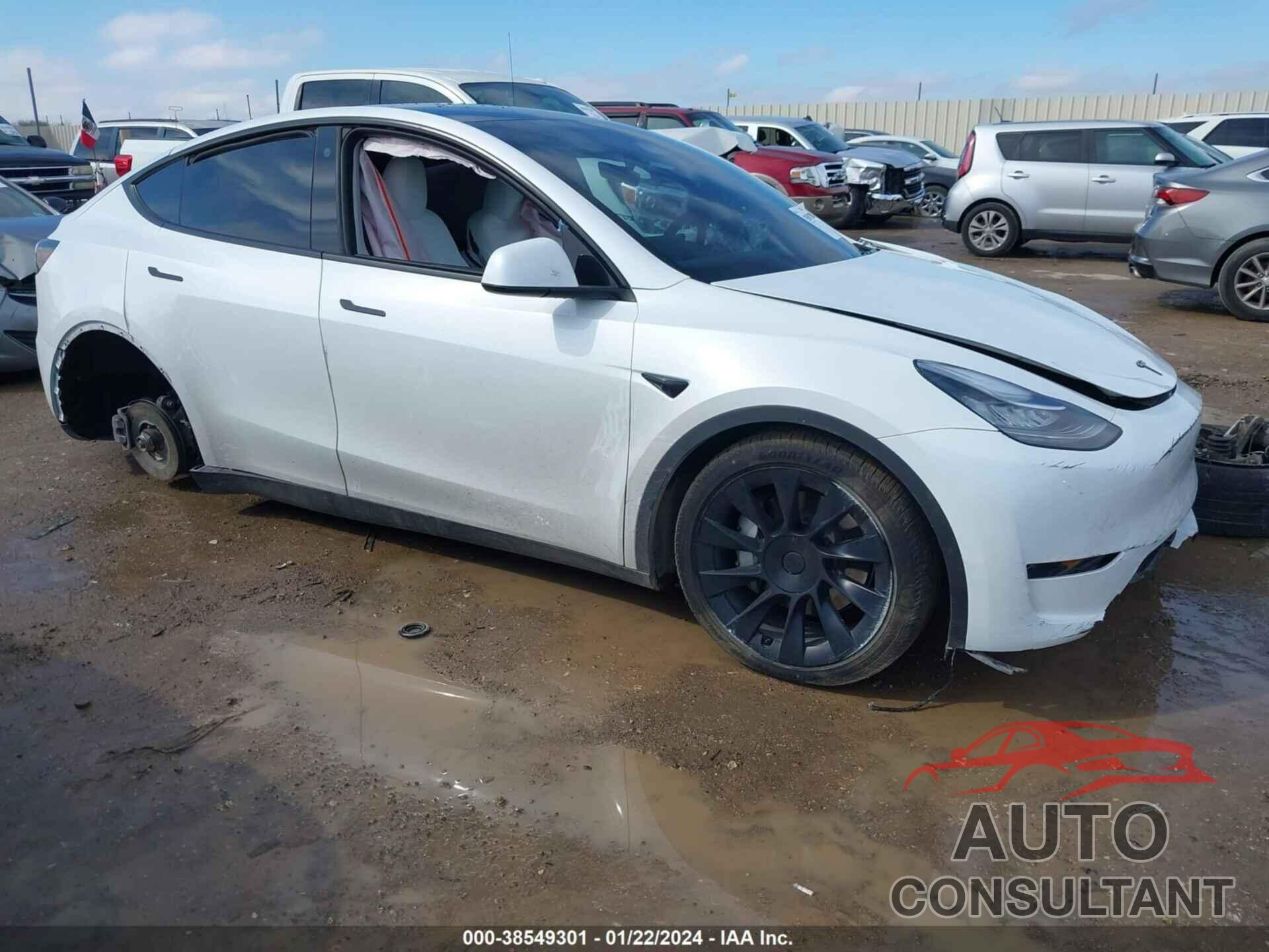 TESLA MODEL Y 2023 - 7SAYGDEE2PA083808