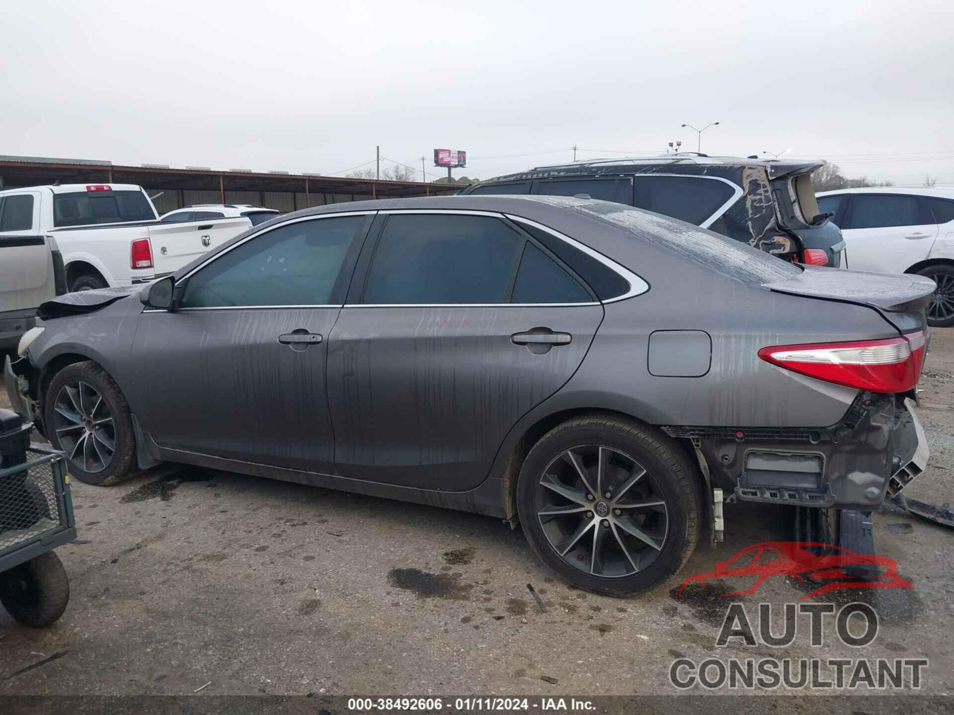 TOYOTA CAMRY 2017 - 4T1BF1FK7HU288122