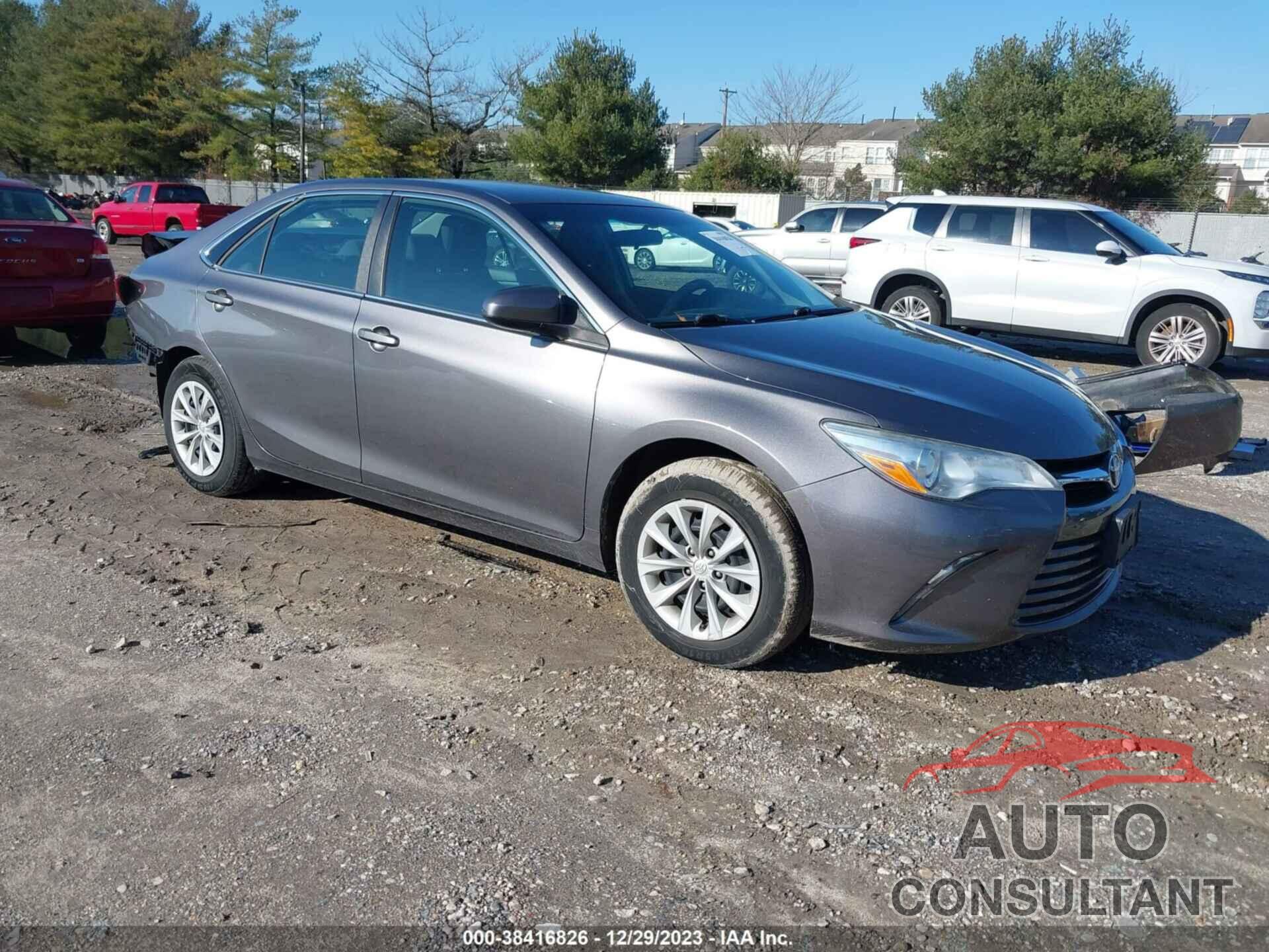 TOYOTA CAMRY 2015 - 4T4BF1FKXFR507450
