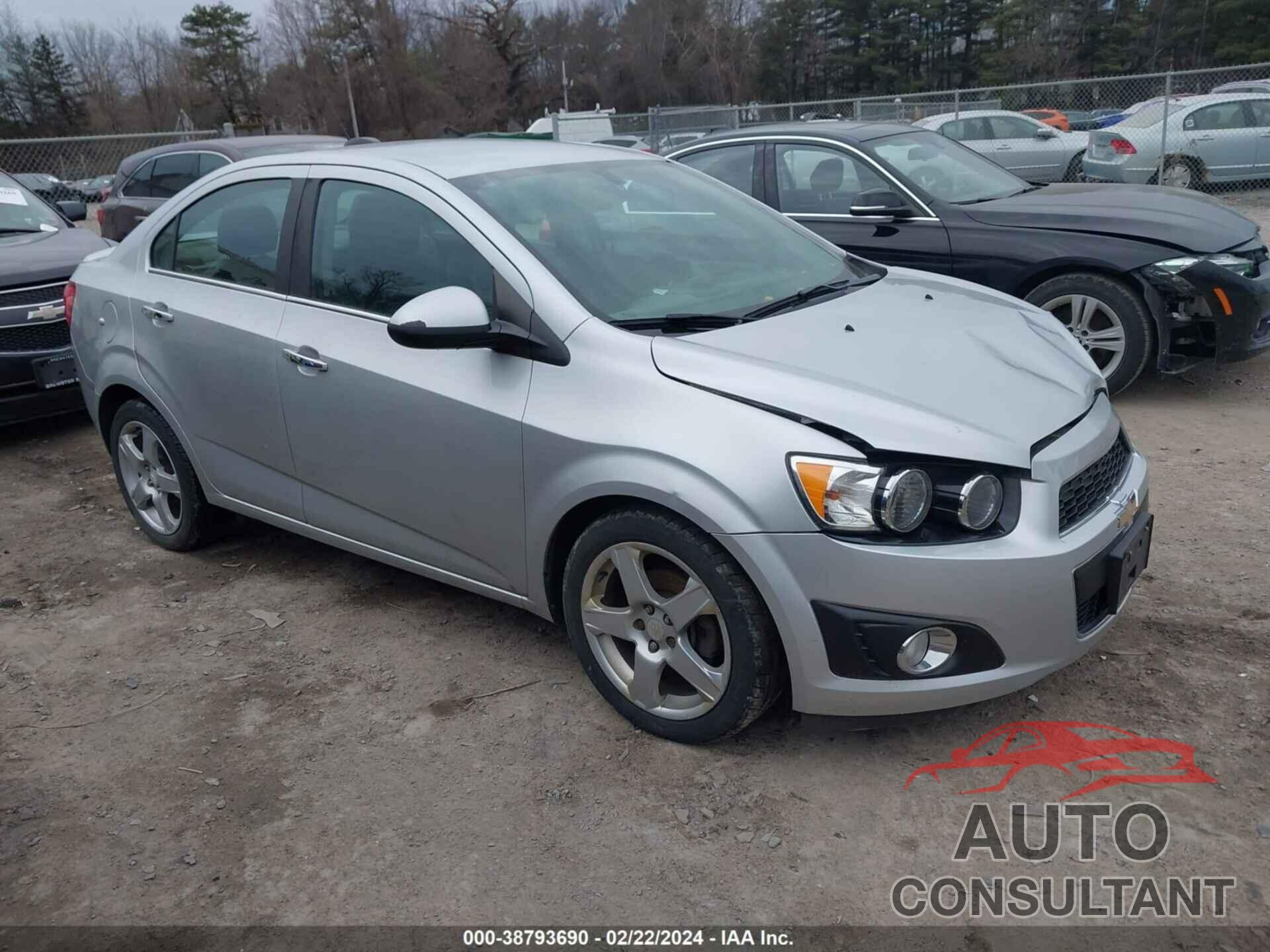 CHEVROLET SONIC 2016 - 1G1JE5SB1G4139311