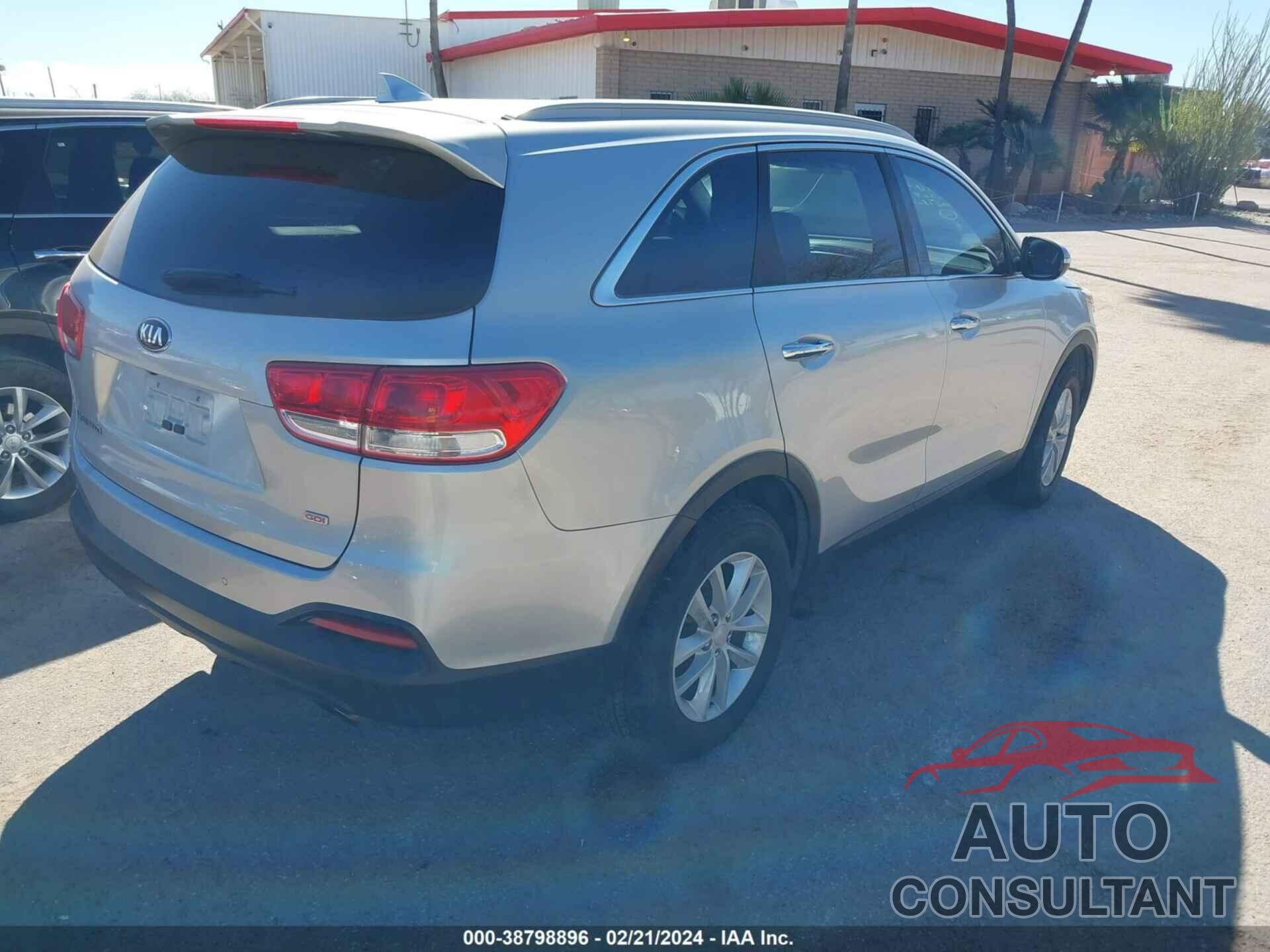 KIA SORENTO 2016 - 5XYPG4A35GG096061