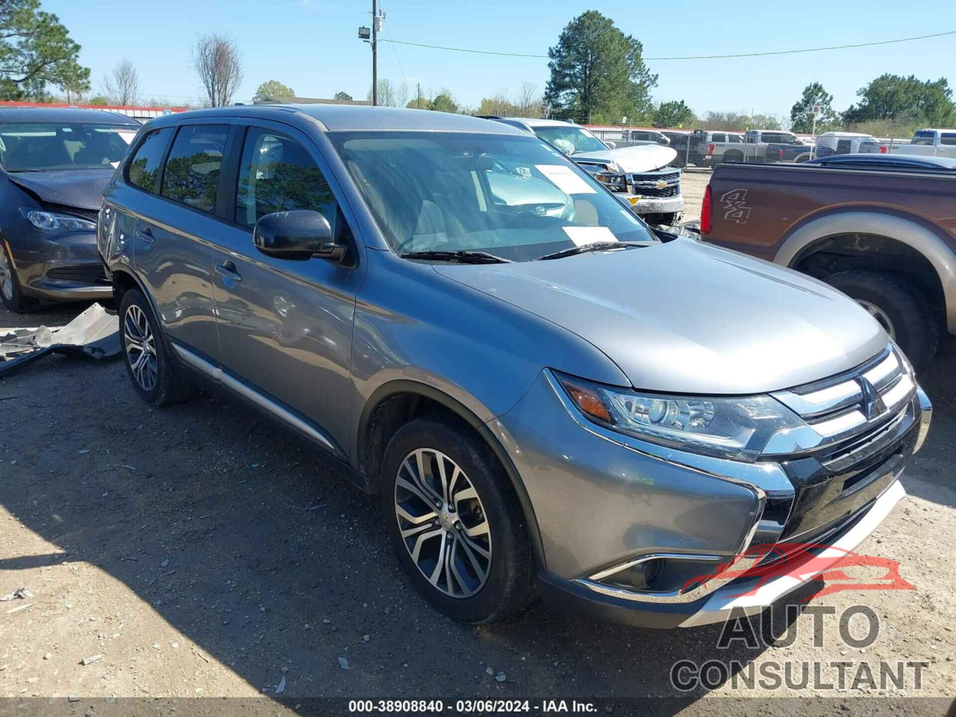 MITSUBISHI OUTLANDER 2017 - JA4AD2A33HZ031600