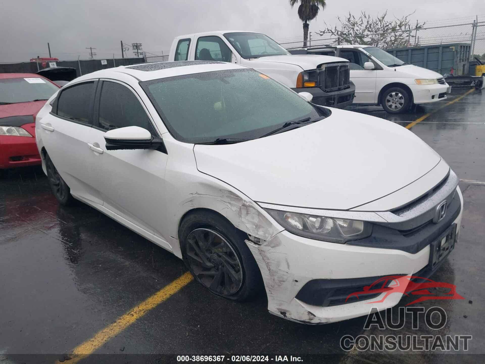 HONDA CIVIC 2018 - 19XFC2F78JE209867