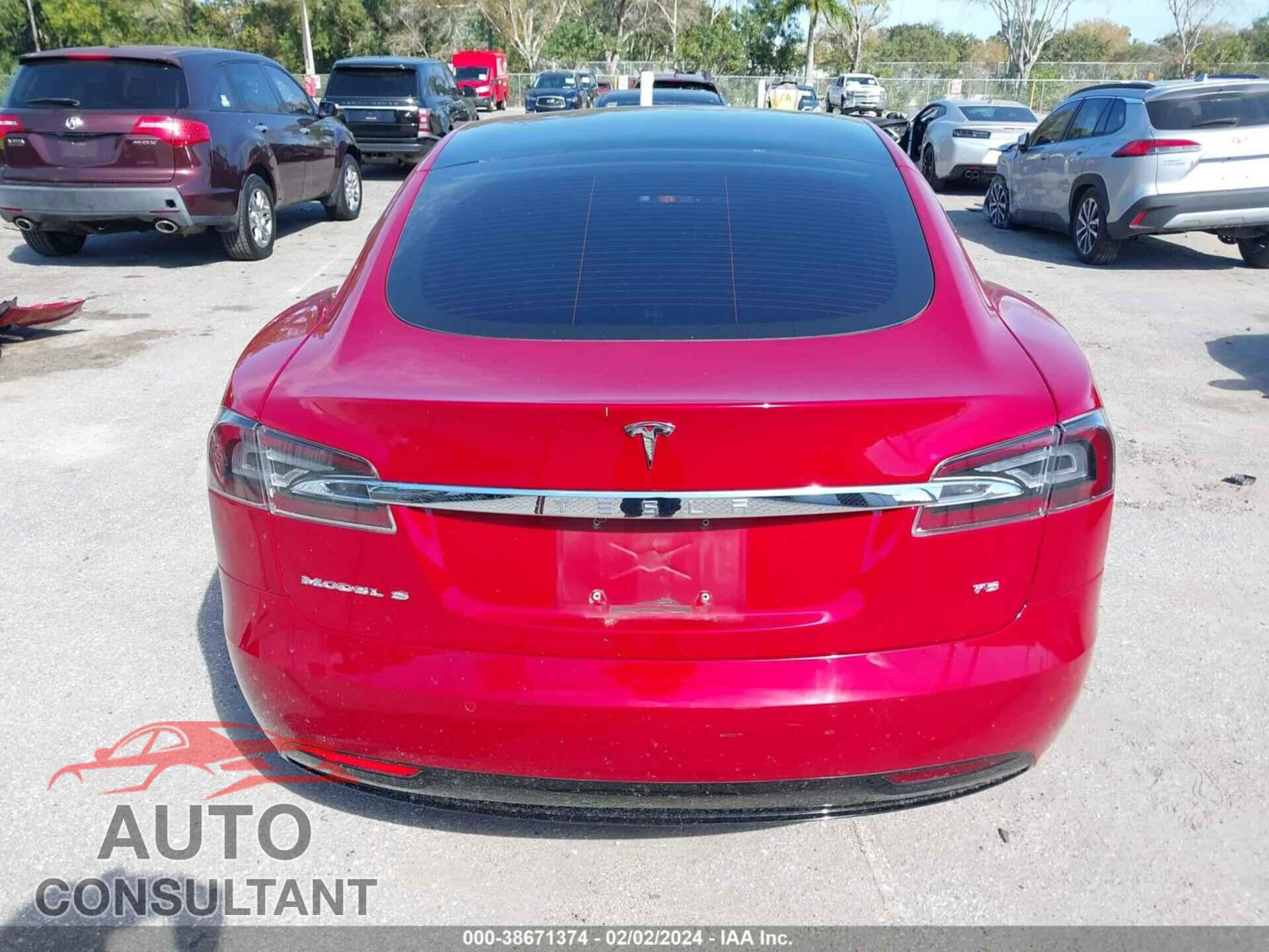 TESLA MODEL S 2017 - 5YJSA1E12HF213106