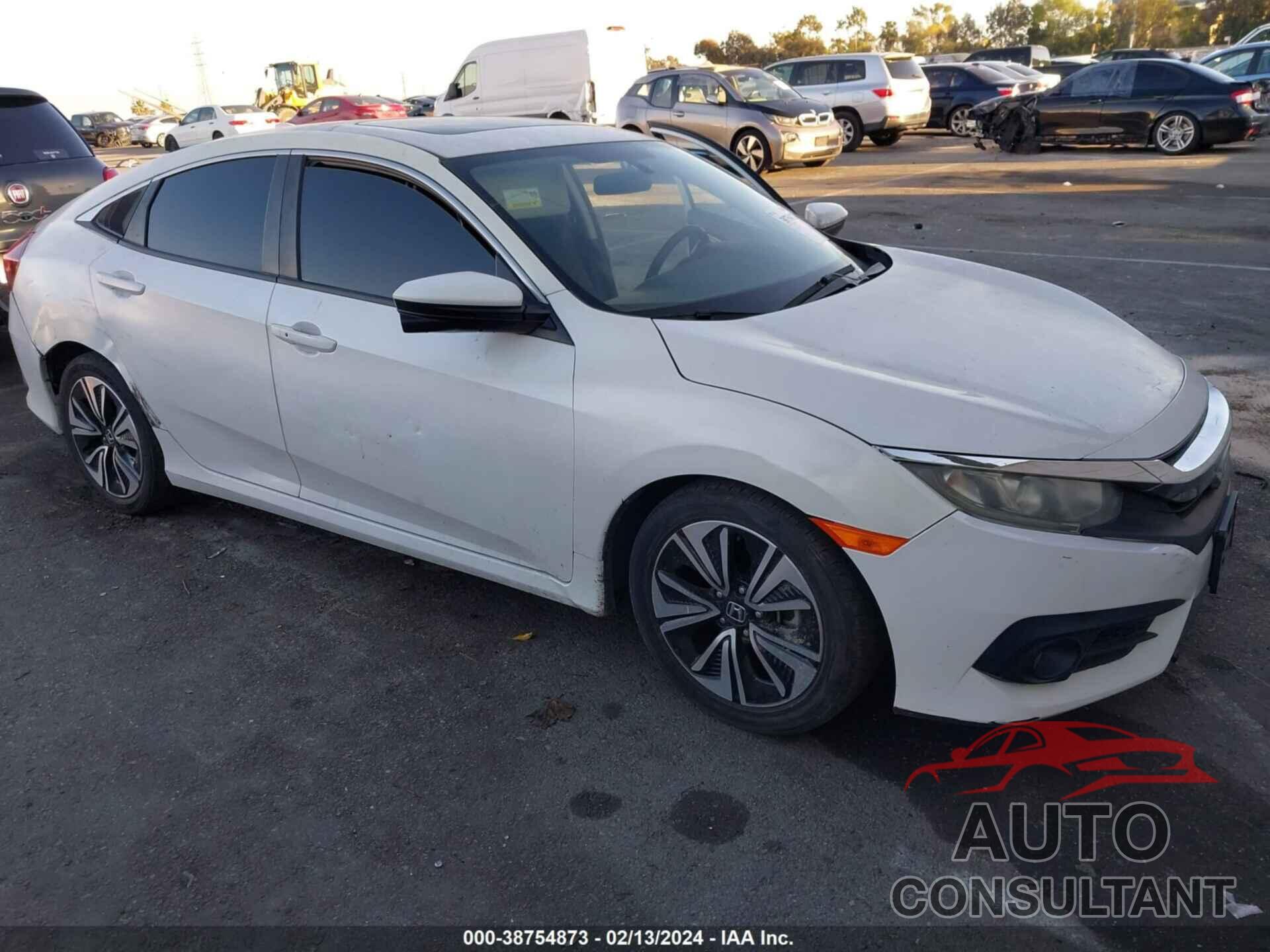 HONDA CIVIC 2018 - JHMFC1F34JX038802