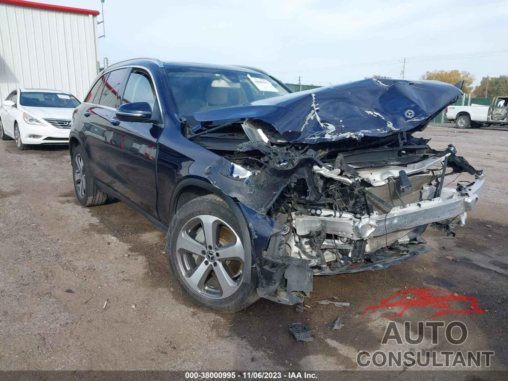 MERCEDES-BENZ GLC 300 2019 - WDC0G4KB1K1000579