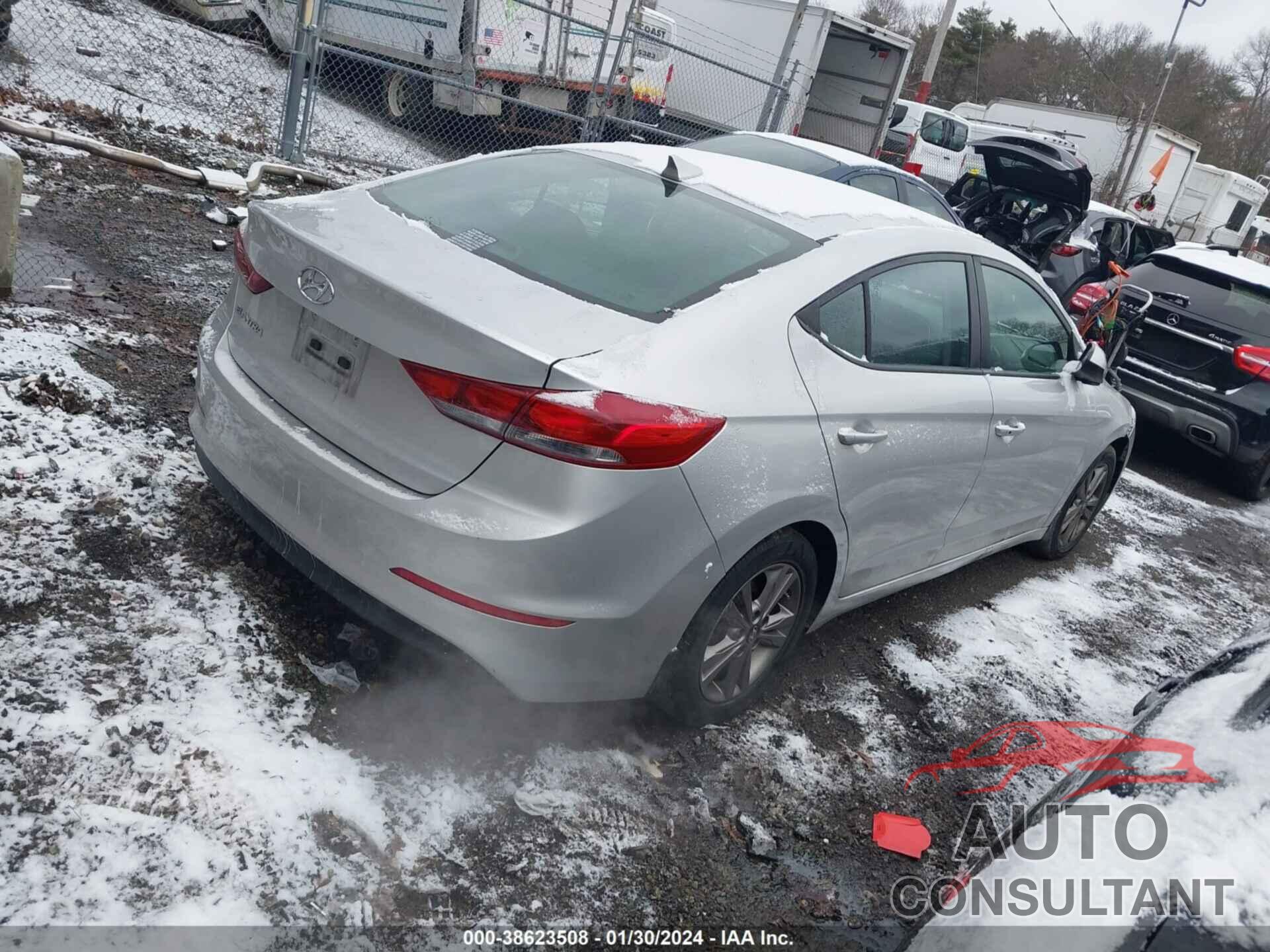 HYUNDAI ELANTRA 2018 - 5NPD84LF3JH310262