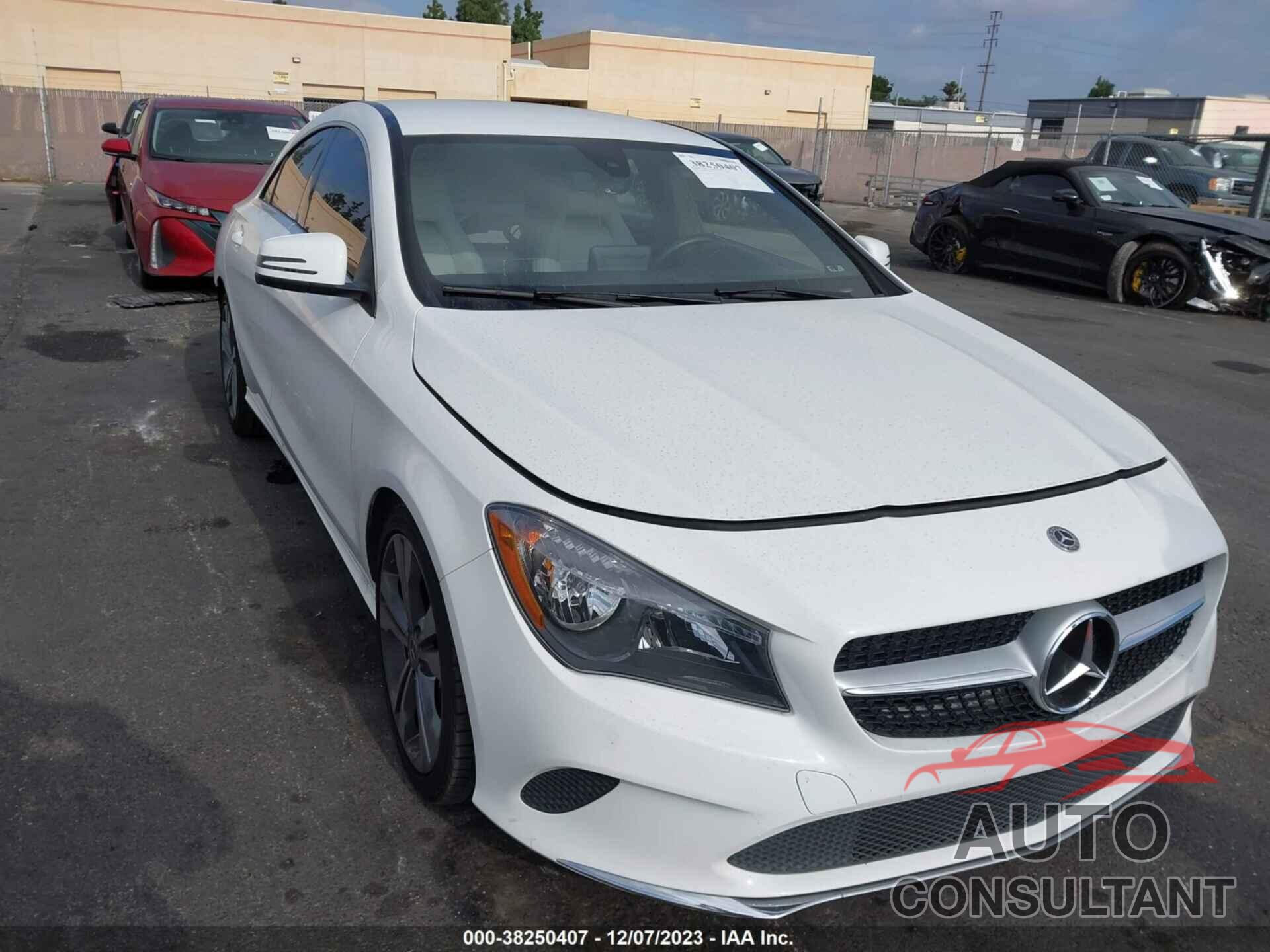 MERCEDES-BENZ CLA 250 2018 - WDDSJ4EB8JN688007