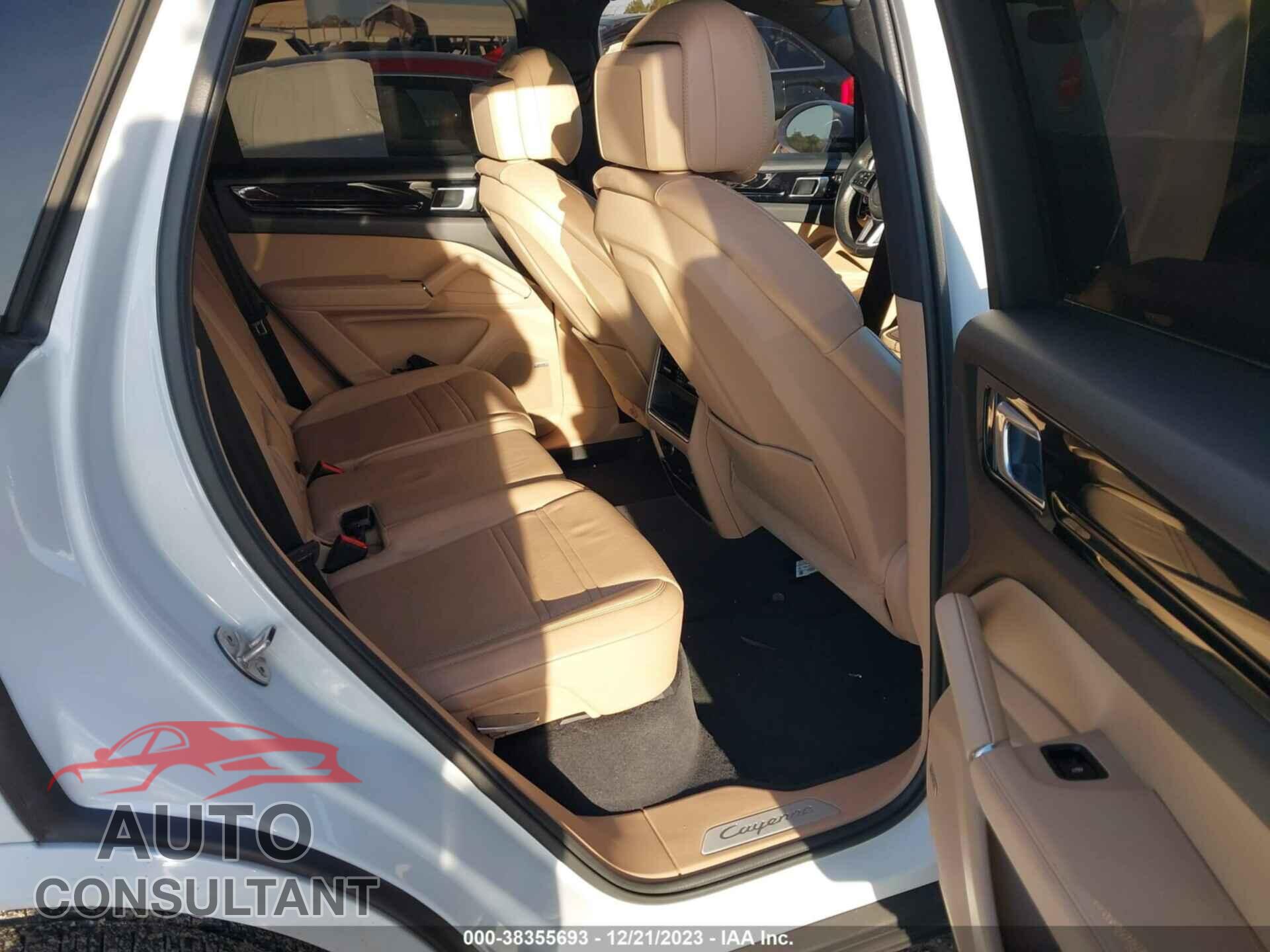 PORSCHE CAYENNE 2020 - WP1AA2AY7LDA08738