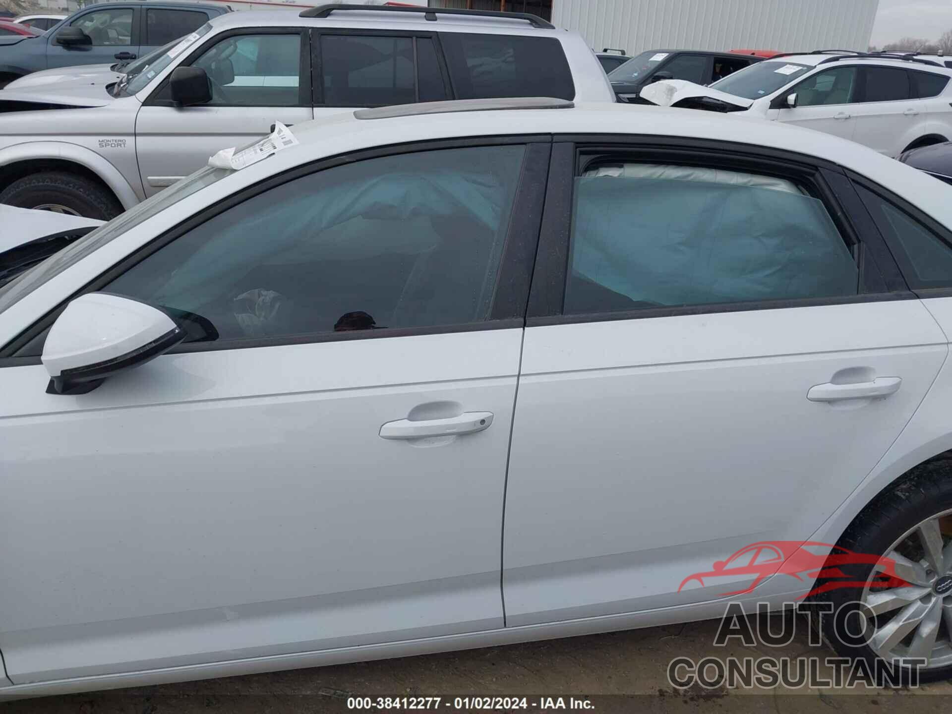 AUDI A4 2017 - WAUANAF41HN069118