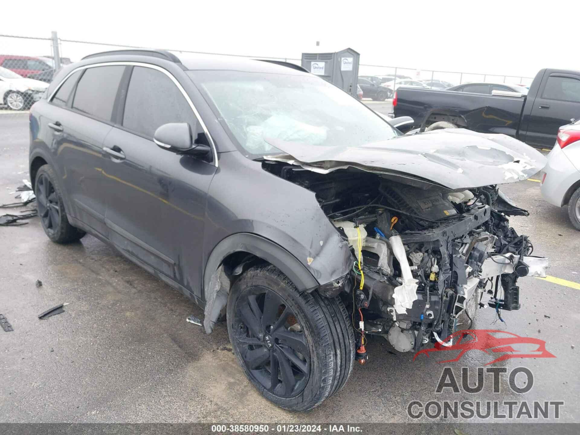 KIA NIRO 2018 - KNDCC3LC8J5133394