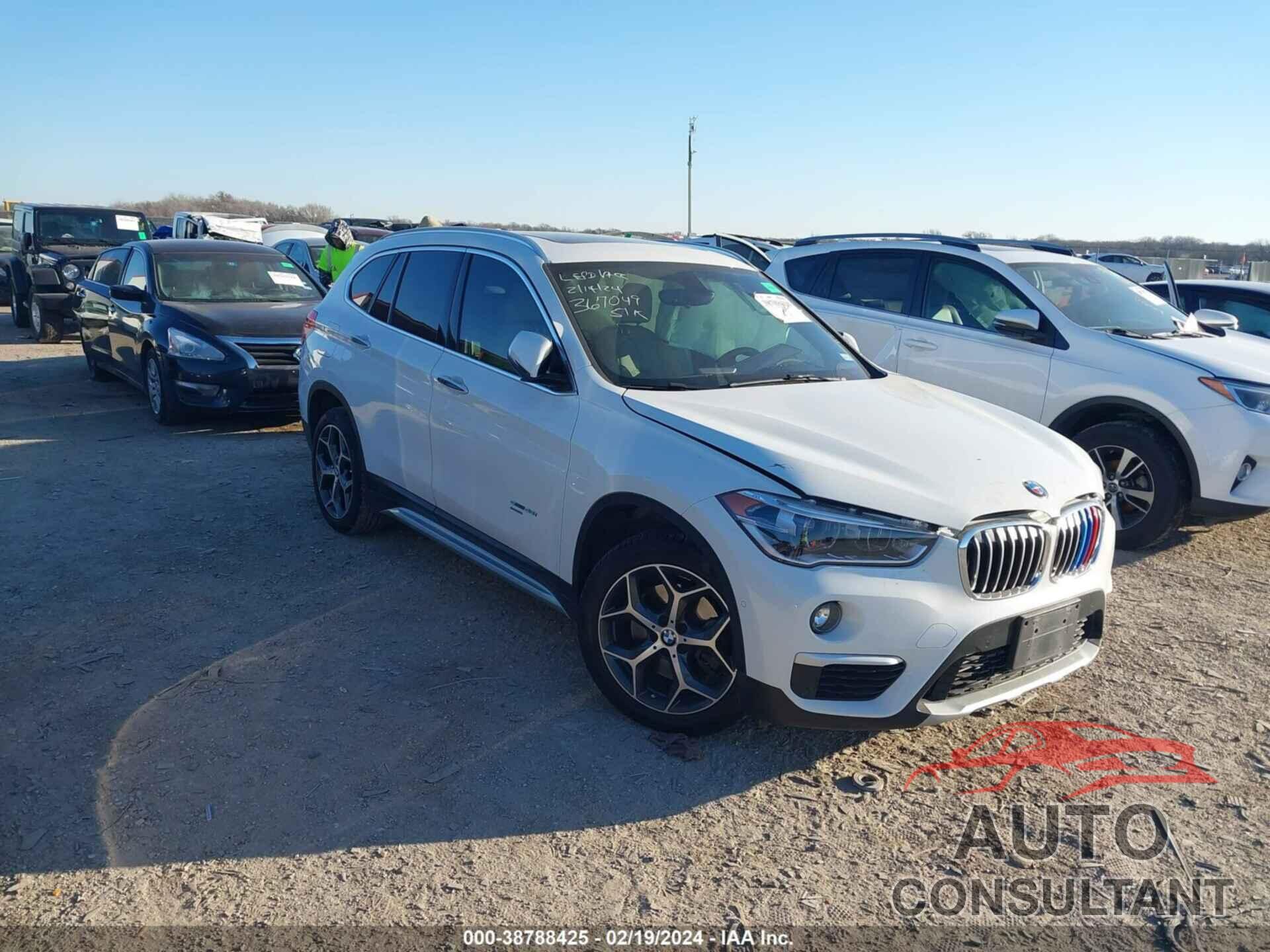 BMW X1 2018 - WBXHU7C38J5L05341