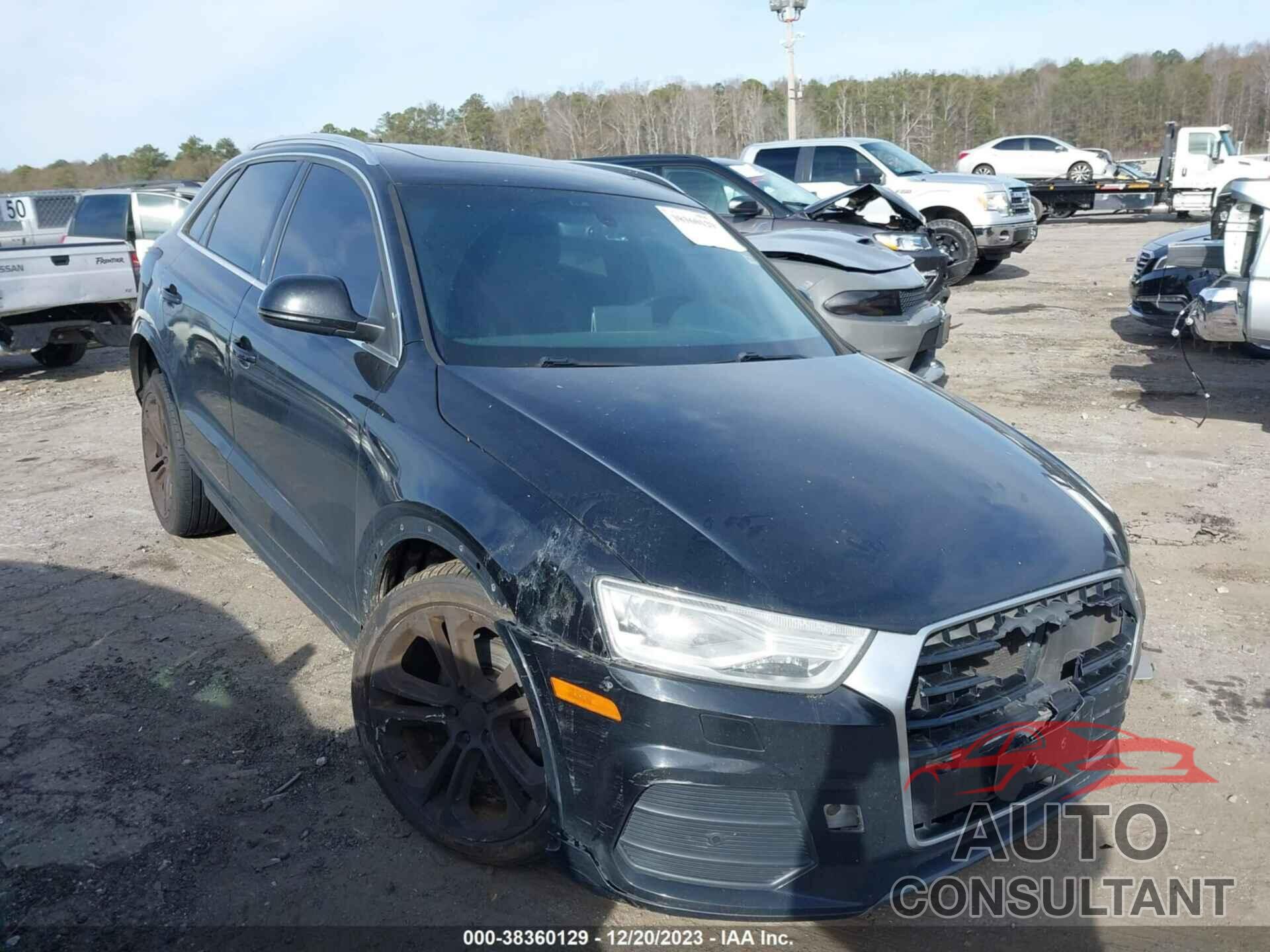 AUDI Q3 2017 - WA1HCCFS5HR000971