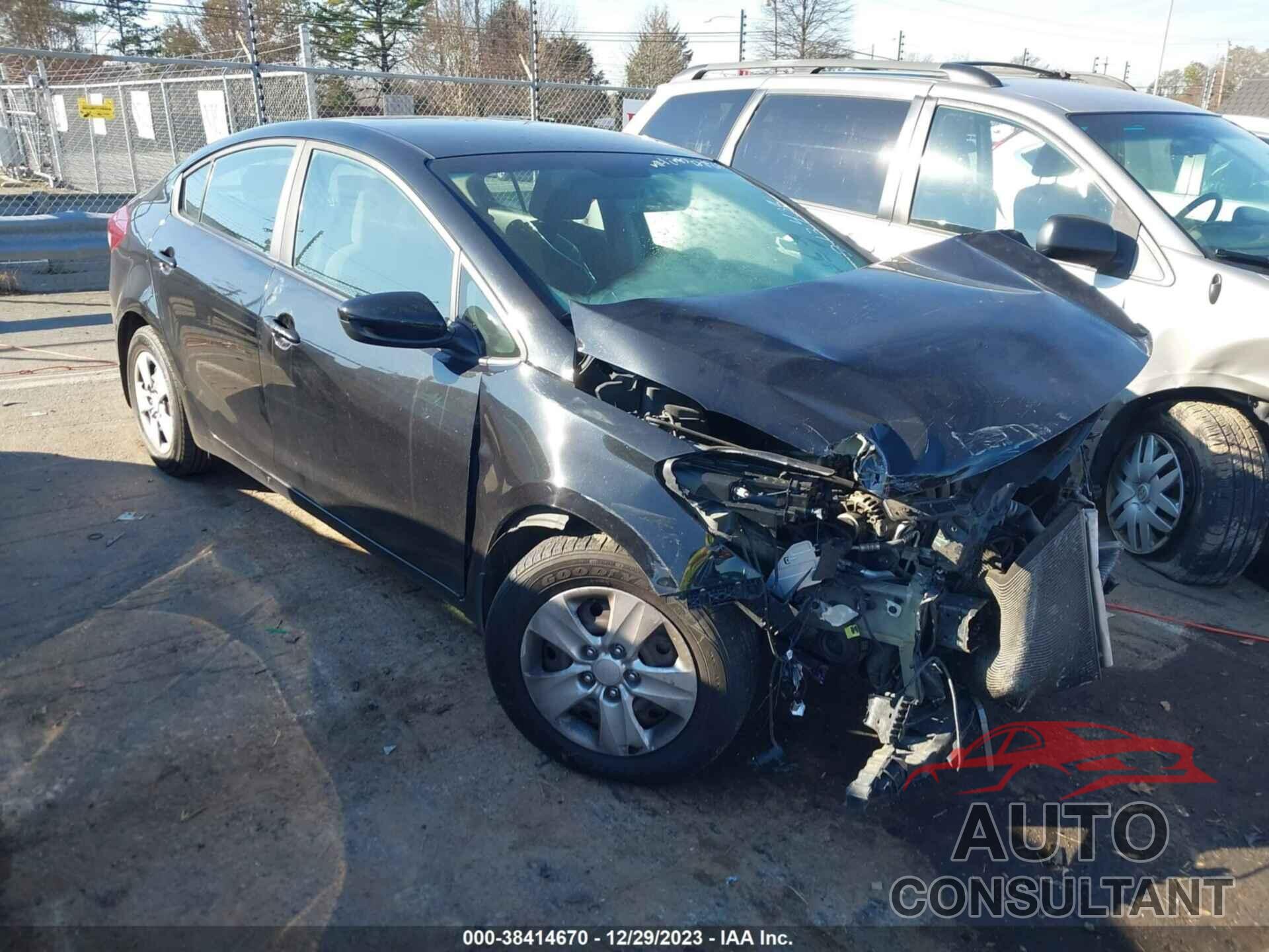 KIA FORTE 2018 - 3KPFL4A71JE213438