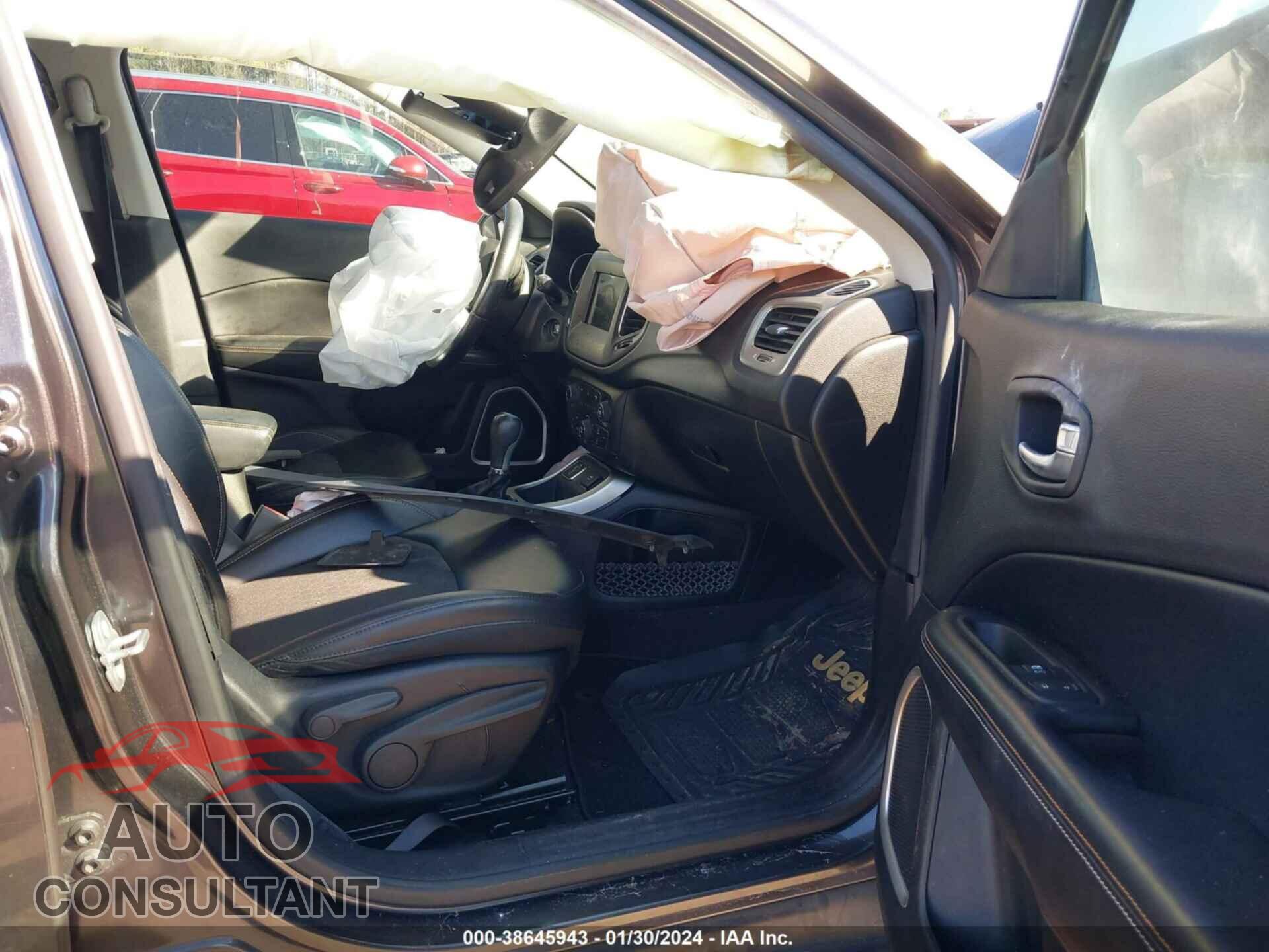 JEEP COMPASS 2018 - 3C4NJCBBXJT127670