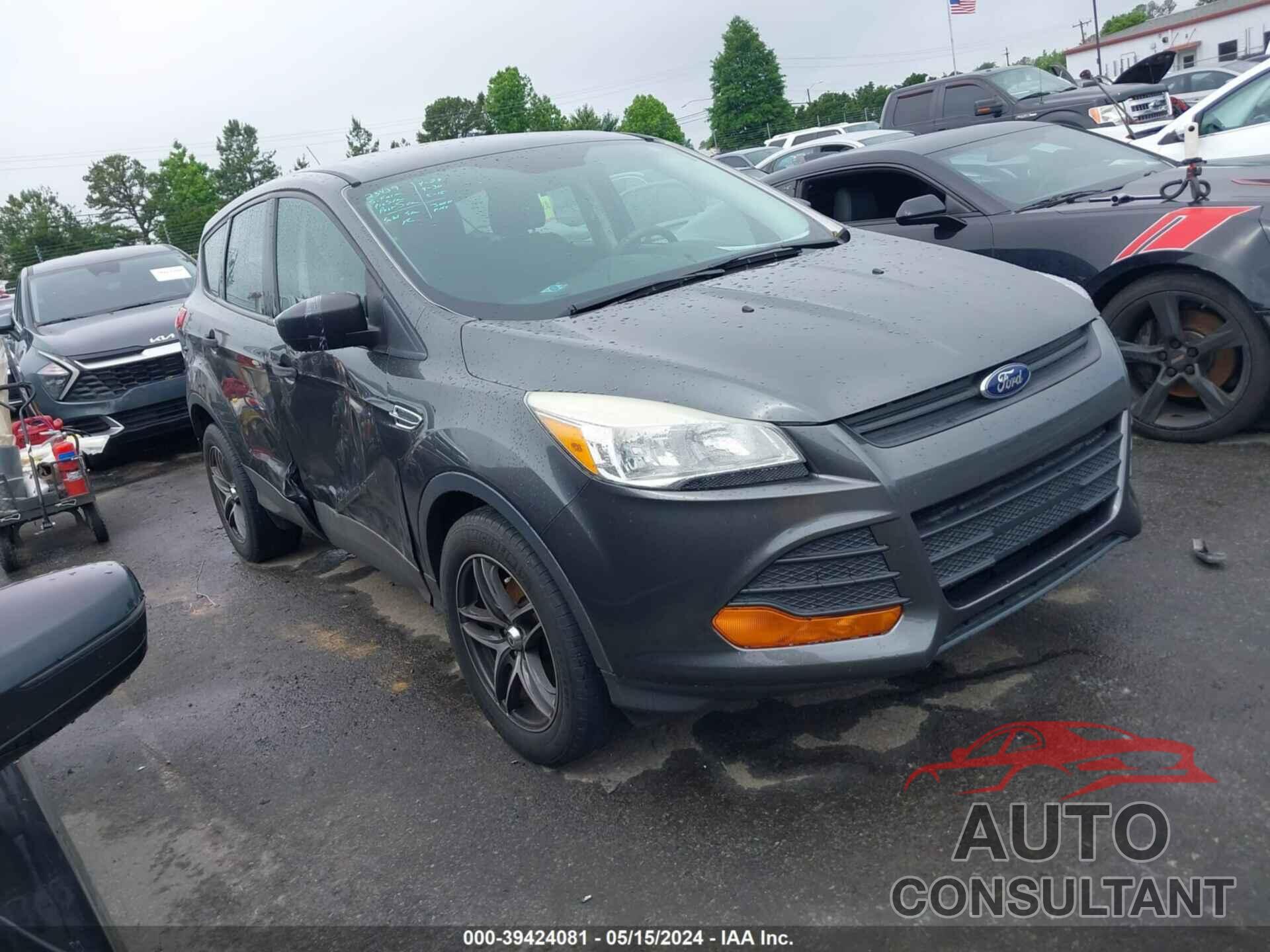 FORD ESCAPE 2016 - 1FMCU0F75GUC05088