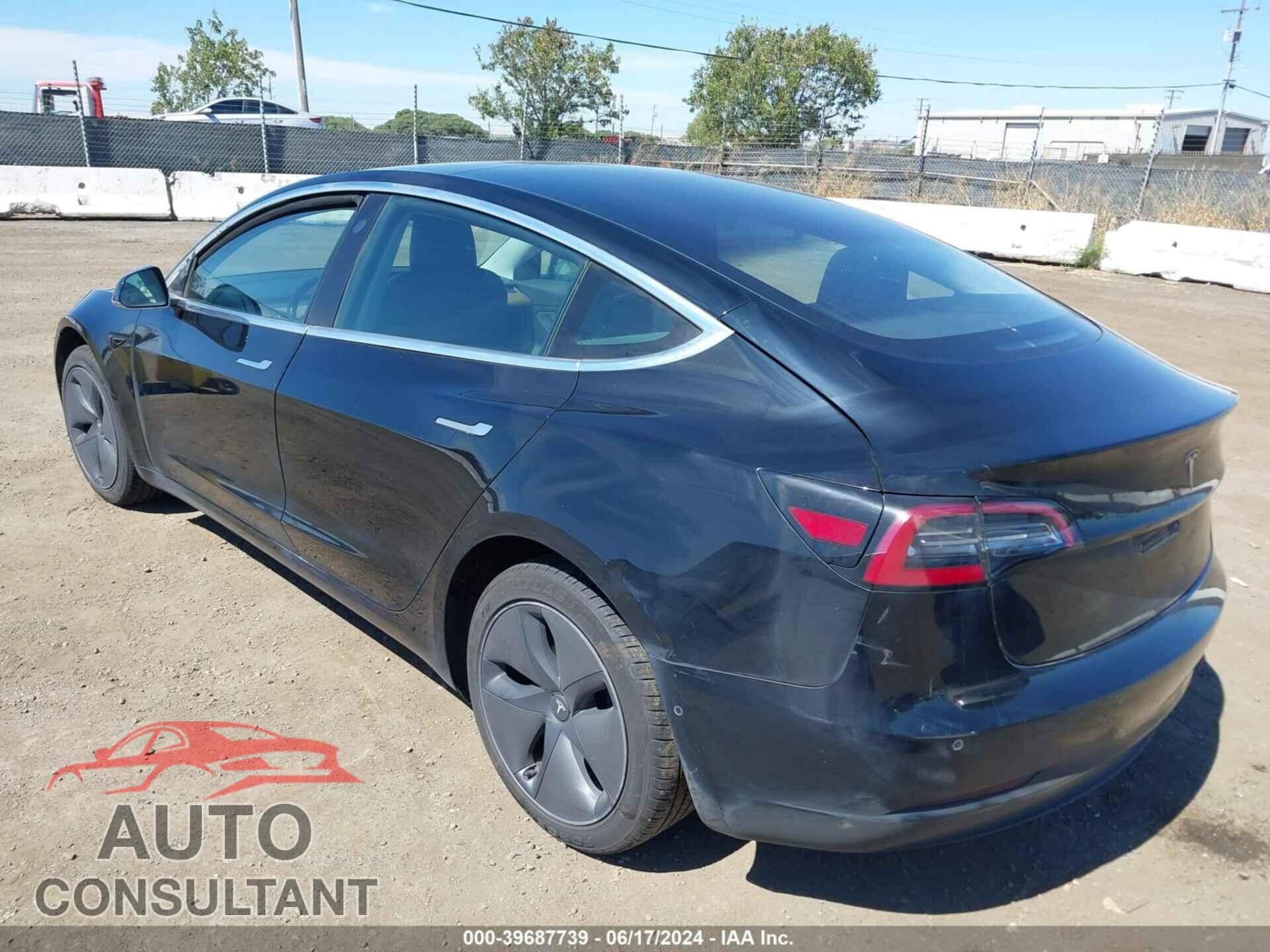 TESLA MODEL 3 2019 - 5YJ3E1EA3KF395317
