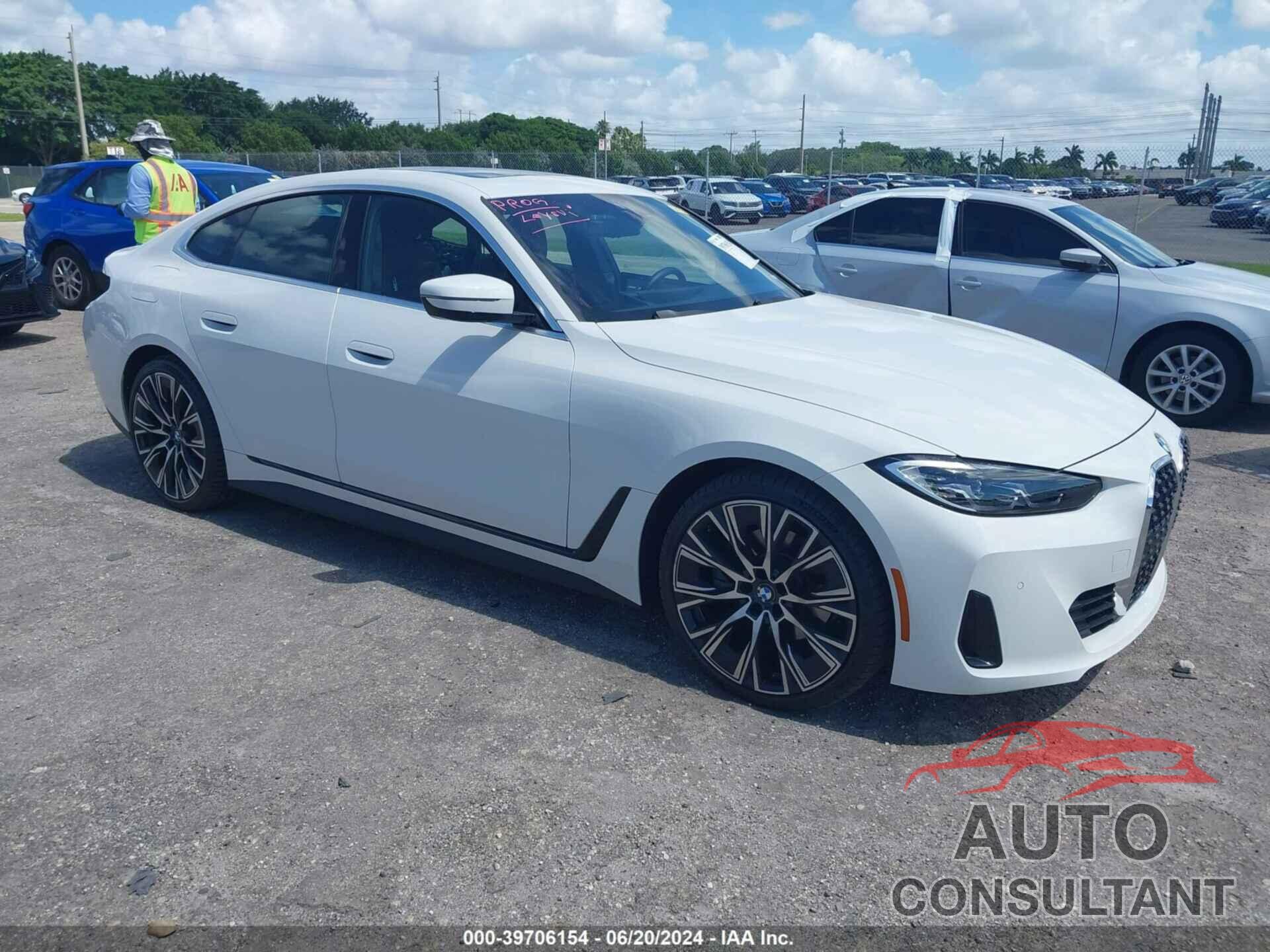 BMW 4 SERIES GRAN COUPE 2024 - WBA63AV09RFR06011