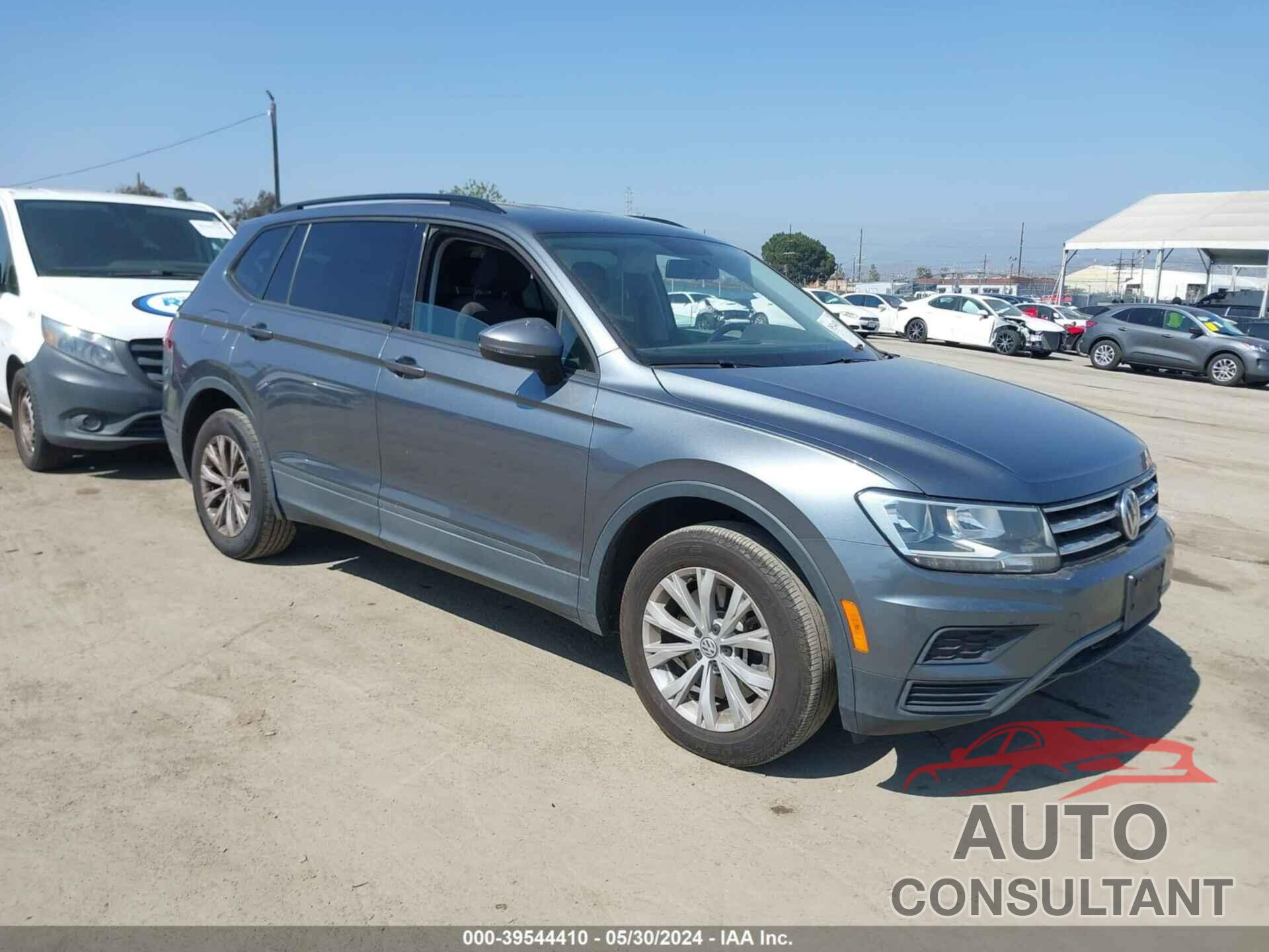 VOLKSWAGEN TIGUAN 2019 - 3VV1B7AX1KM200633