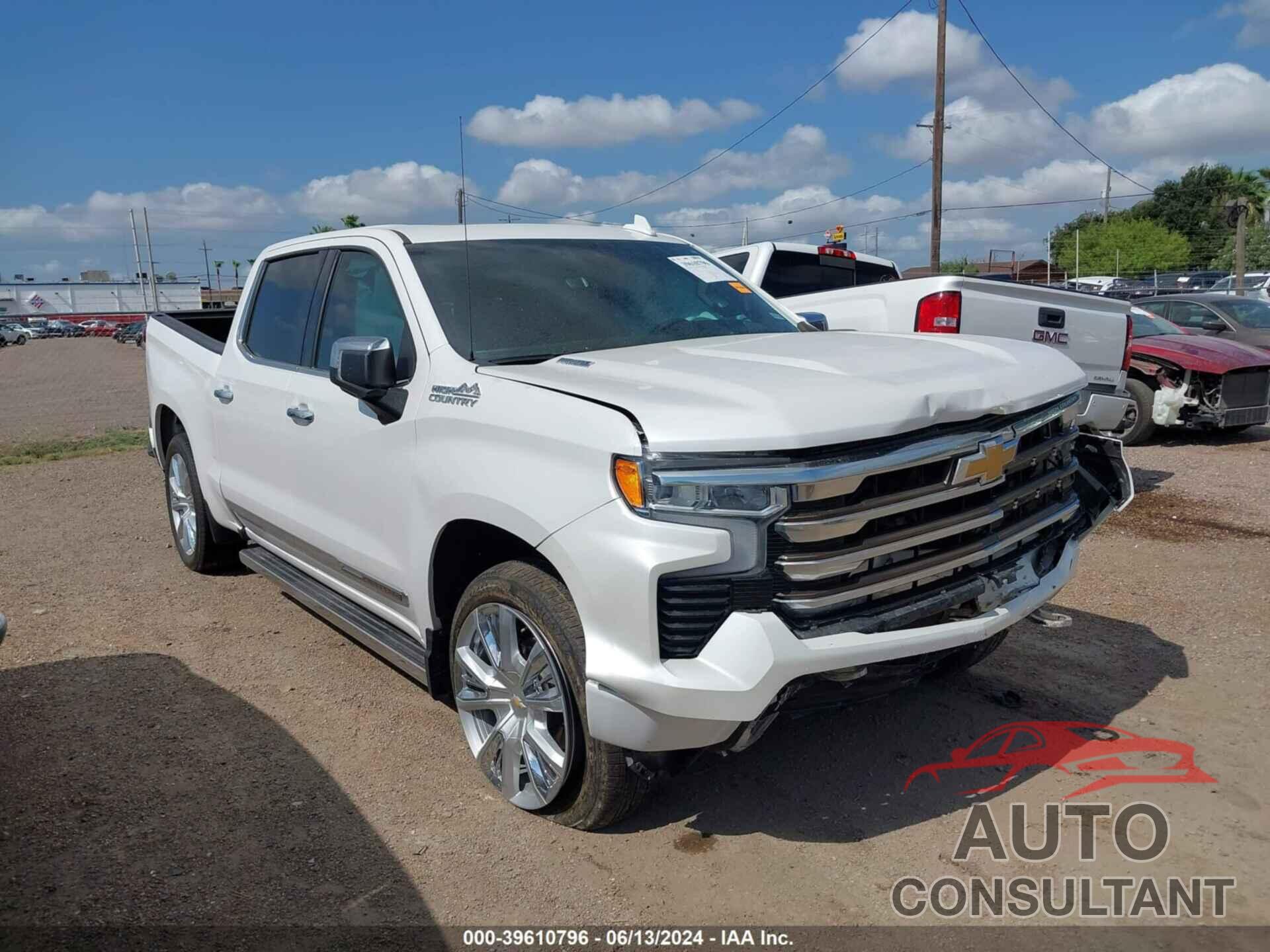CHEVROLET SILVERADO 1500 2022 - 1GCUDJET7NZ501534