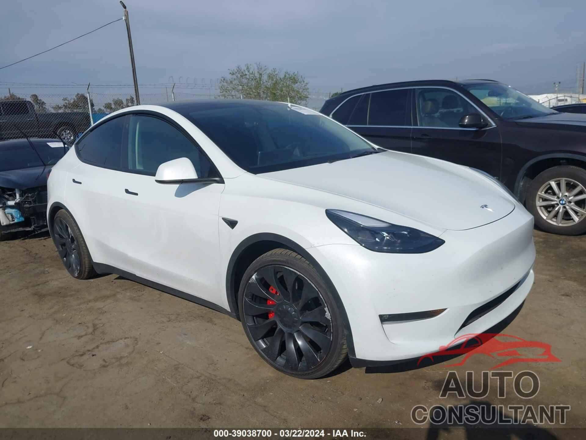 TESLA MODEL Y 2023 - 7SAYGDEF0PF739757