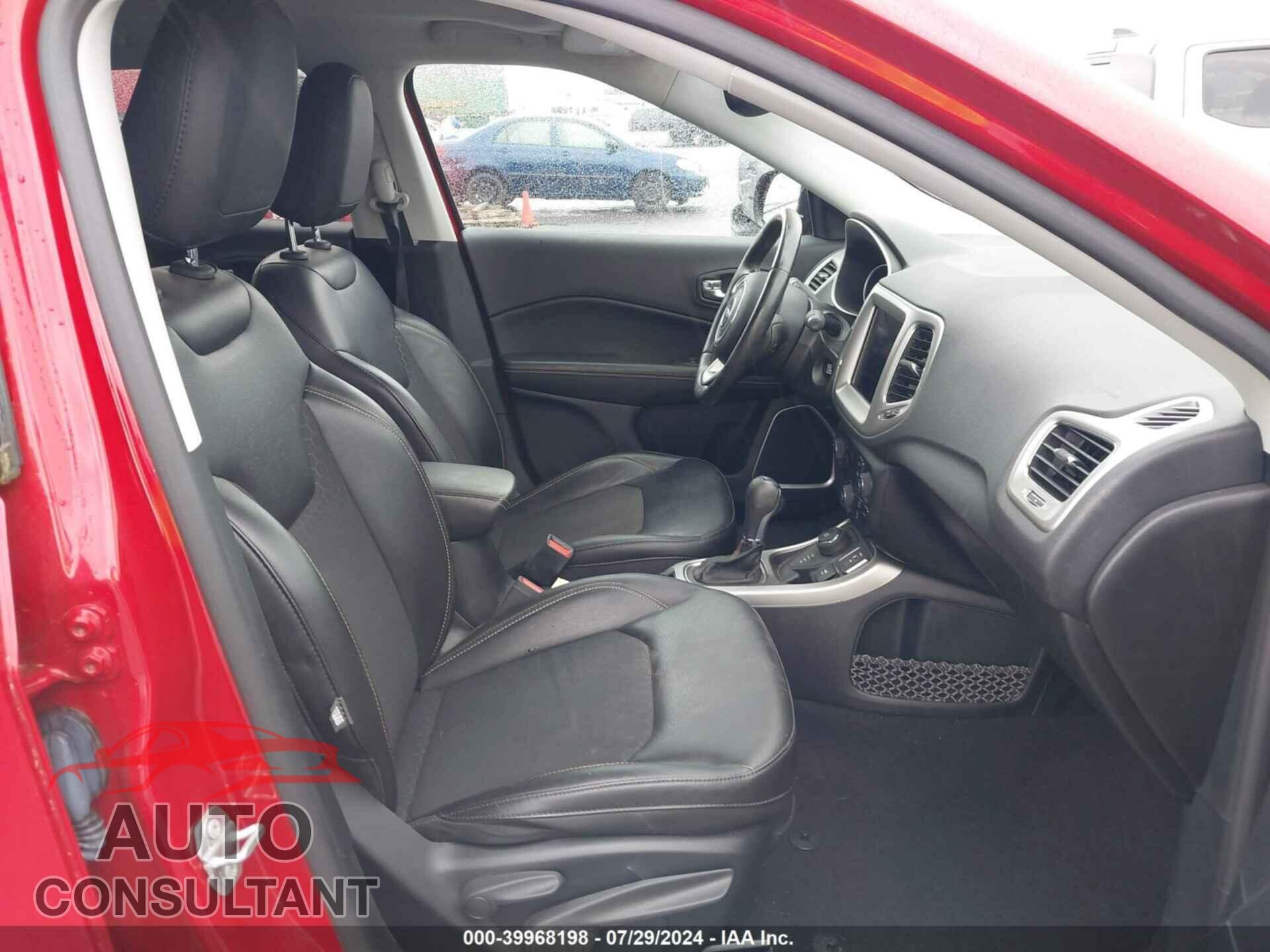 JEEP COMPASS 2020 - 3C4NJDBB7LT217898