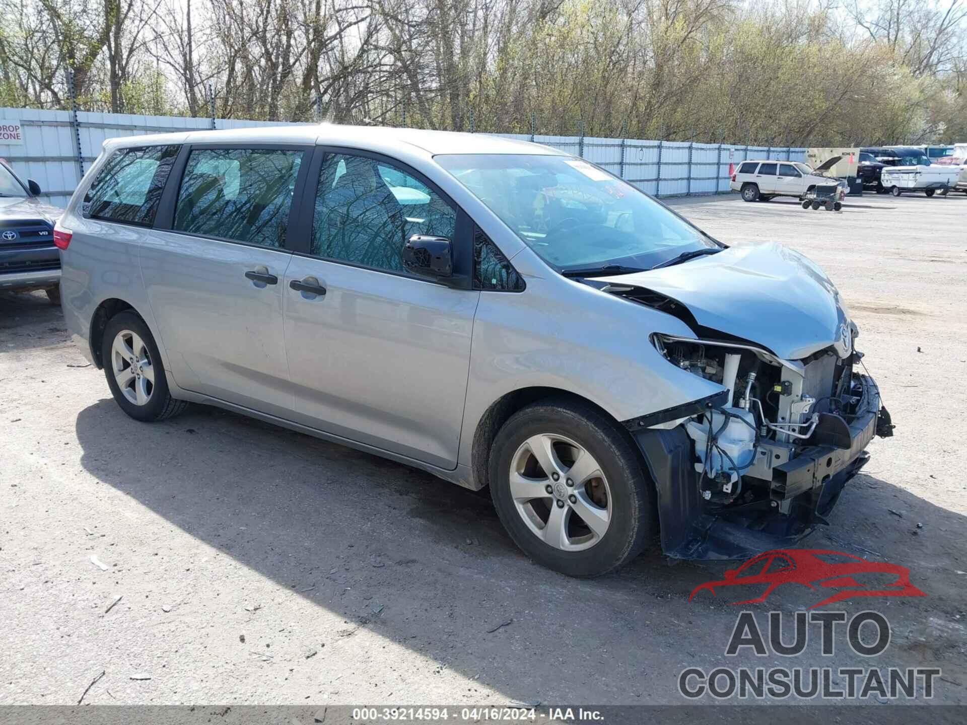 TOYOTA SIENNA 2016 - 5TDZK3DC7GS755452