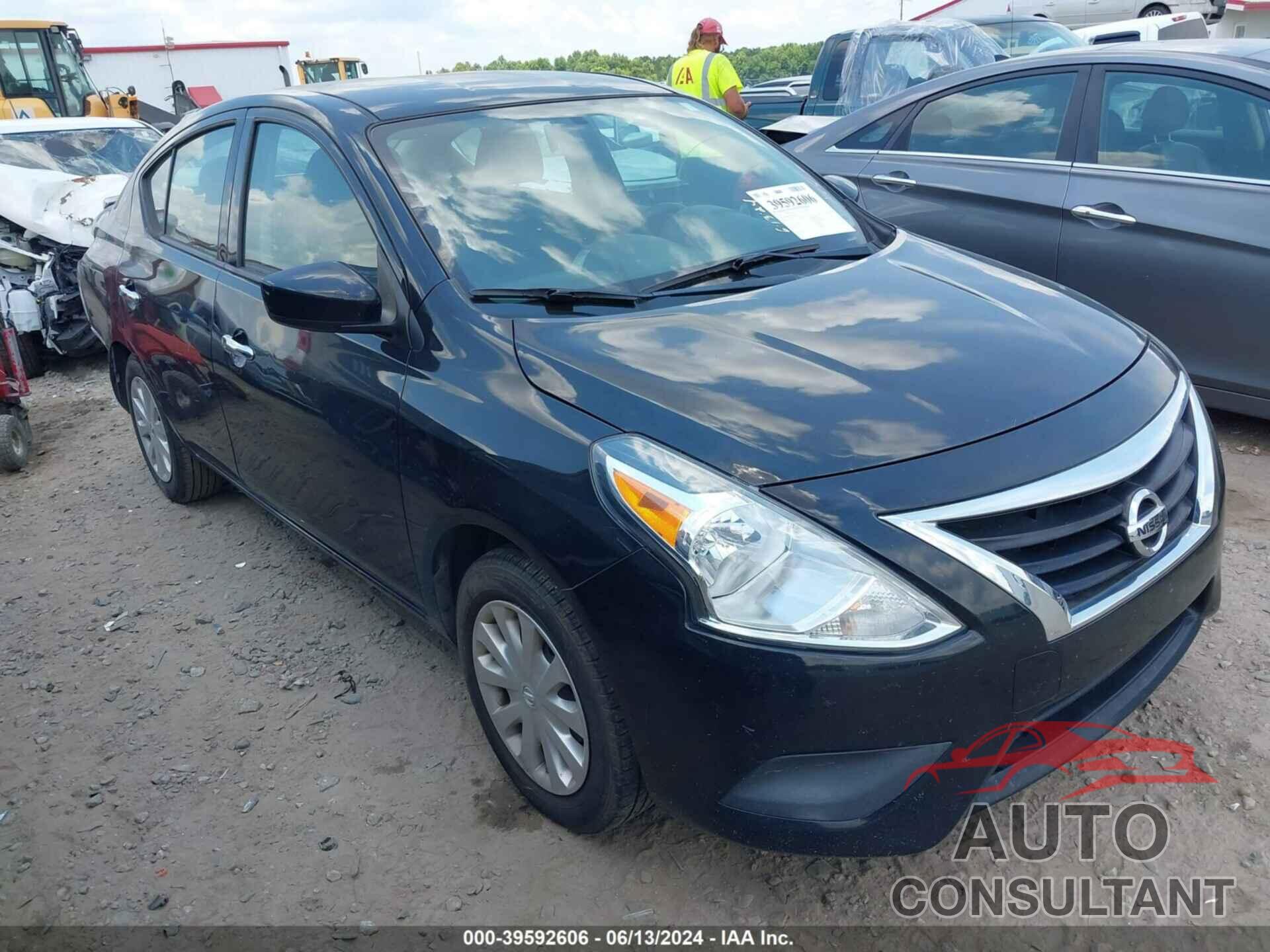 NISSAN VERSA 2019 - 3N1CN7AP4KL848314