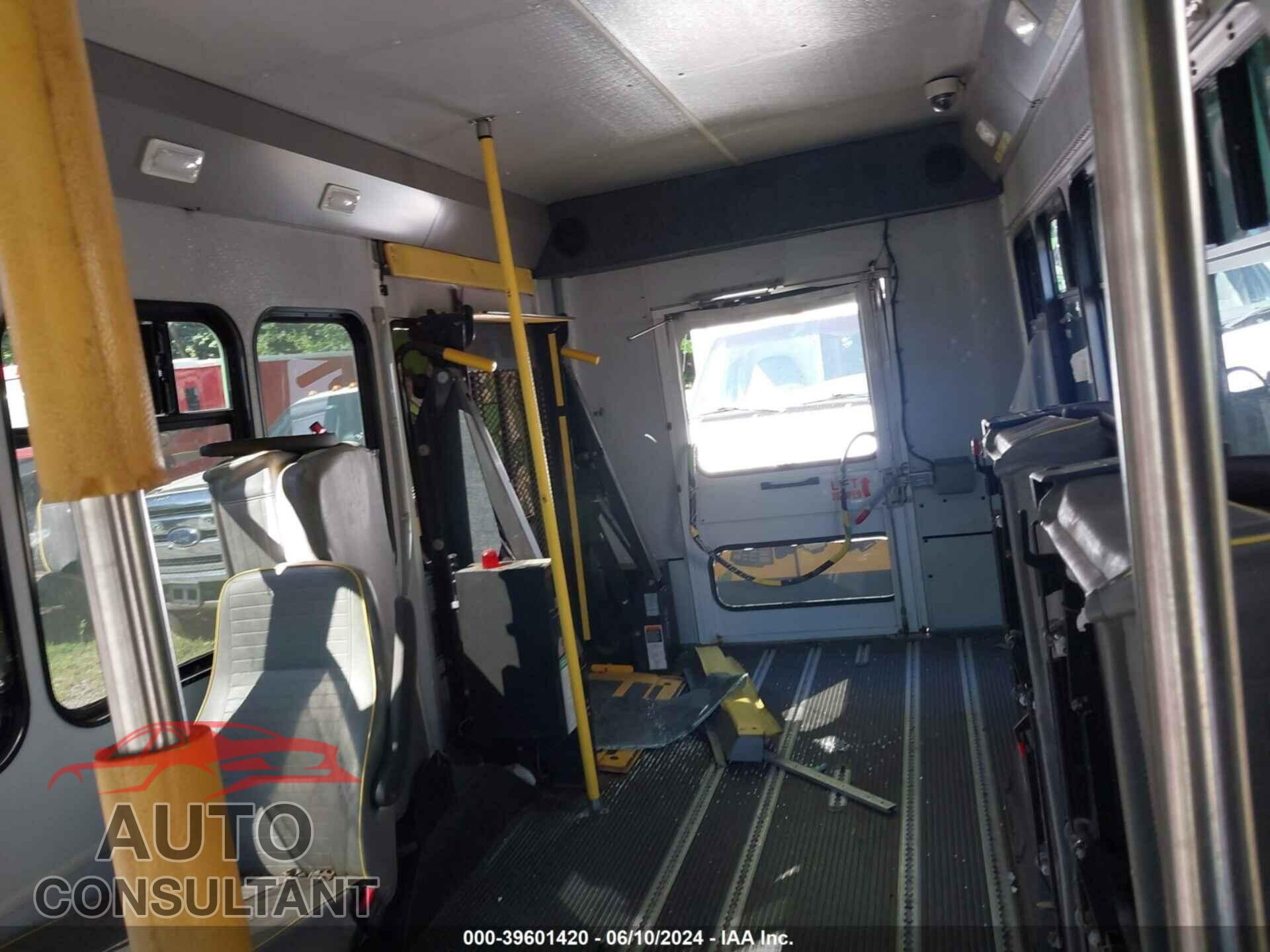FORD E-350 CUTAWAY 2014 - 1FDEE3FL7EDA29551